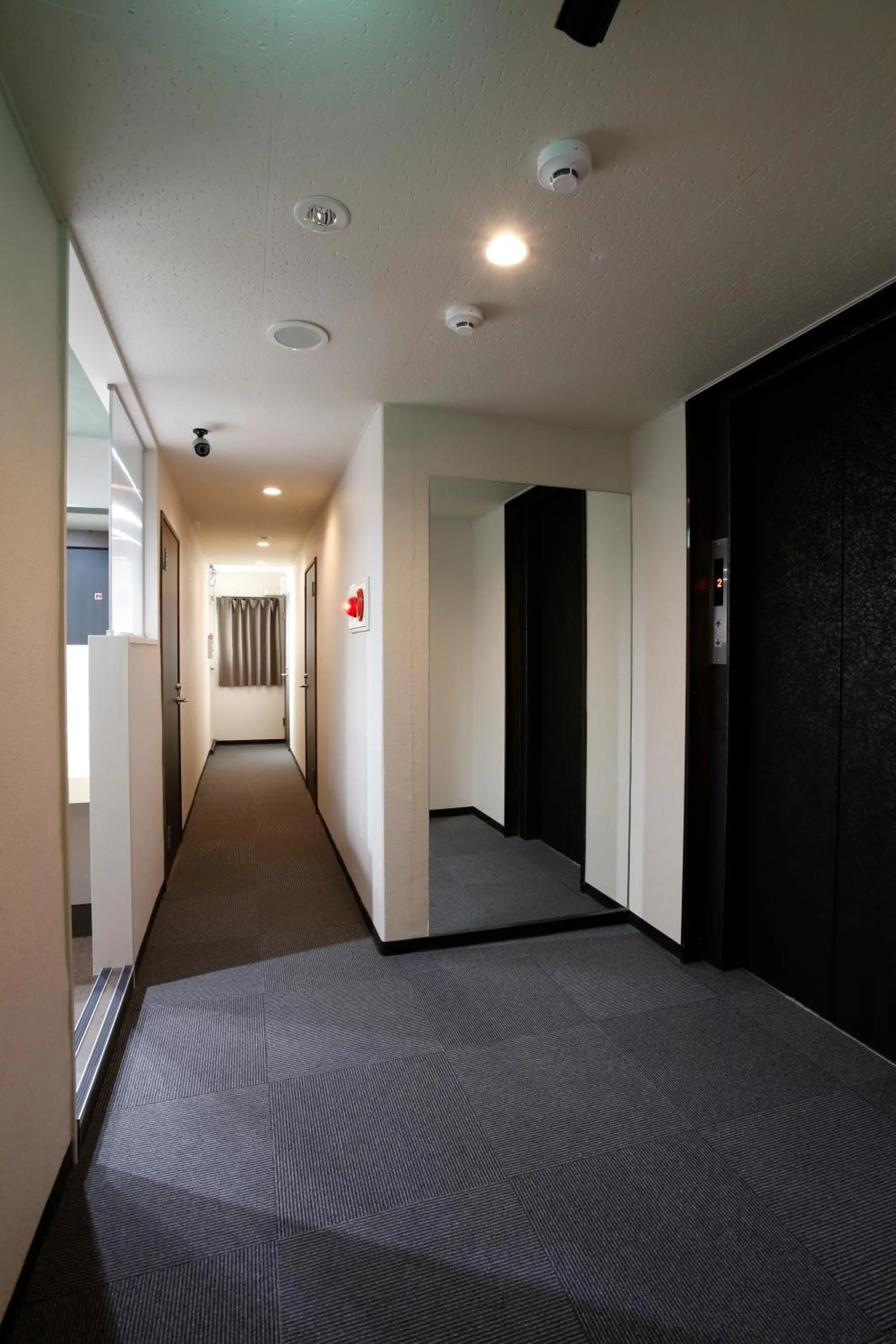 Staff in Sumiya Spa & Hotel