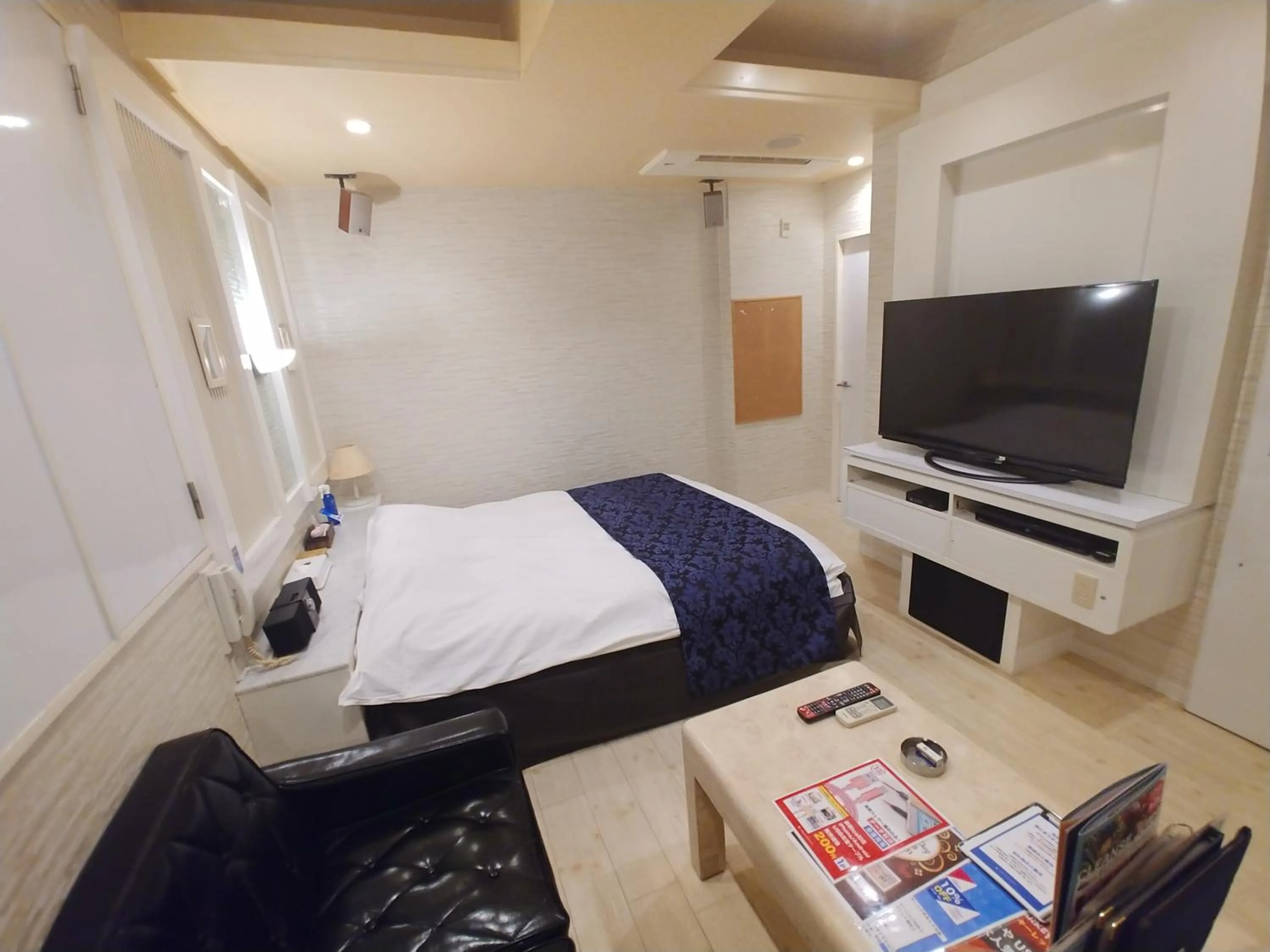 Hotel Allure (Adult Only)