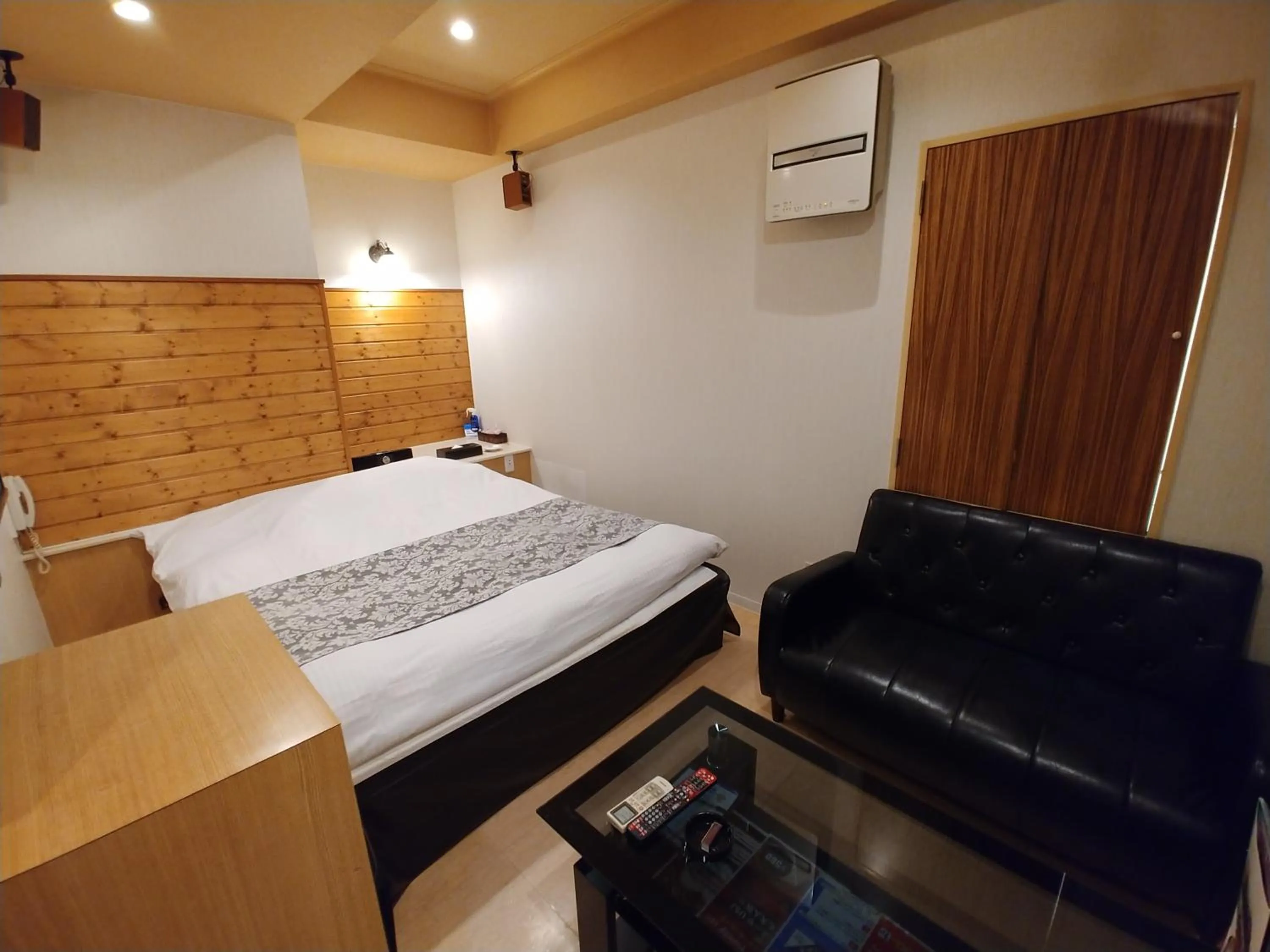 Hotel Allure (Adult Only)