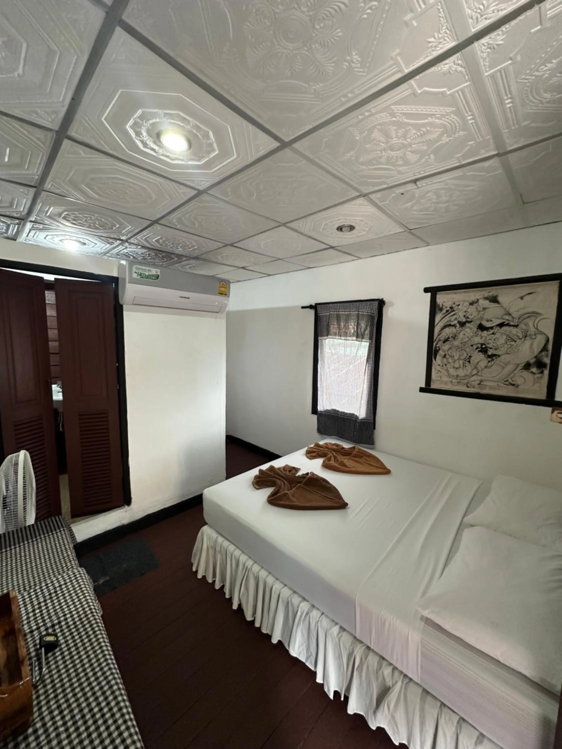 Bed in Tropical Garden Bungalow