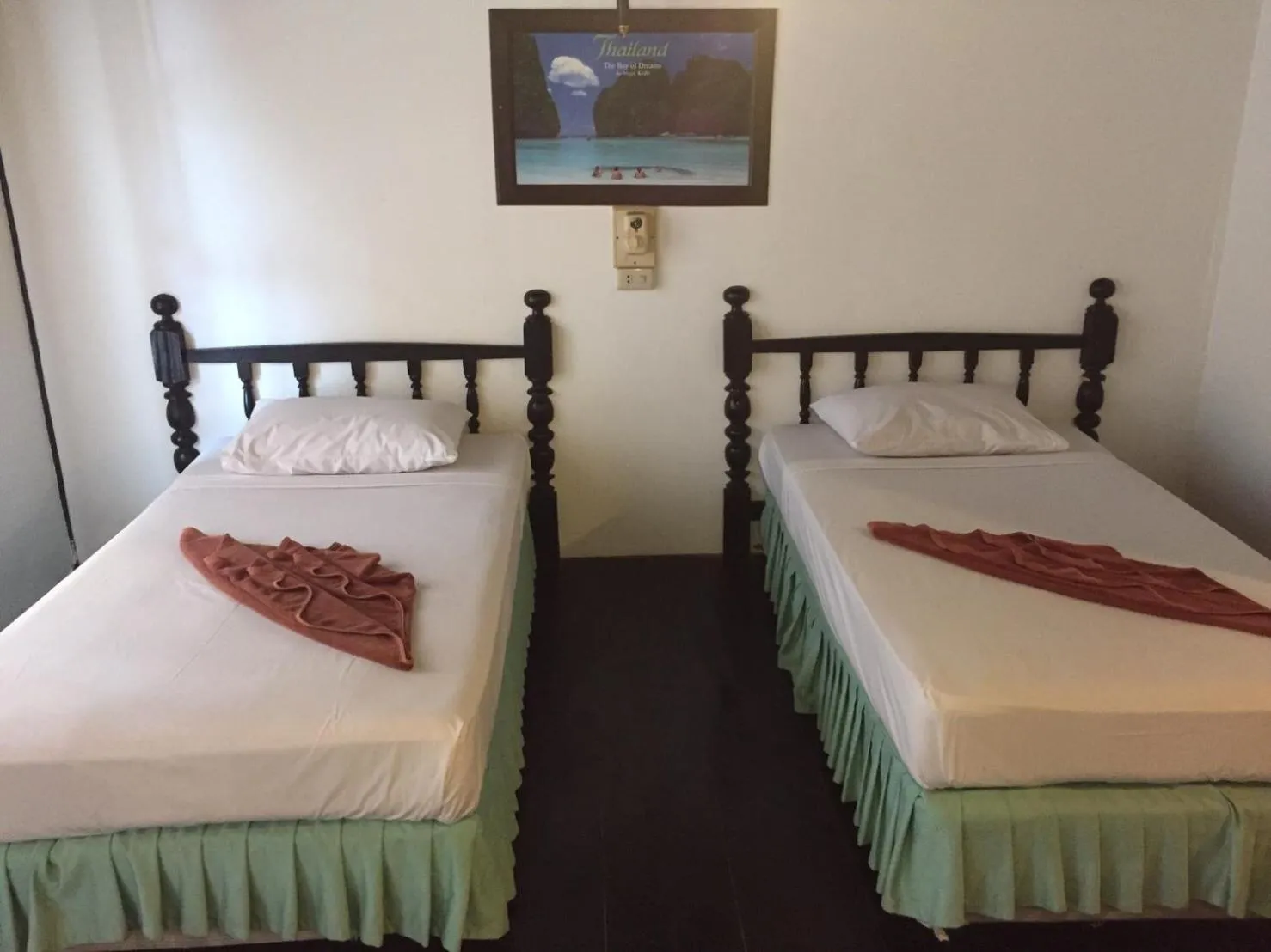 Bed in Tropical Garden Bungalow