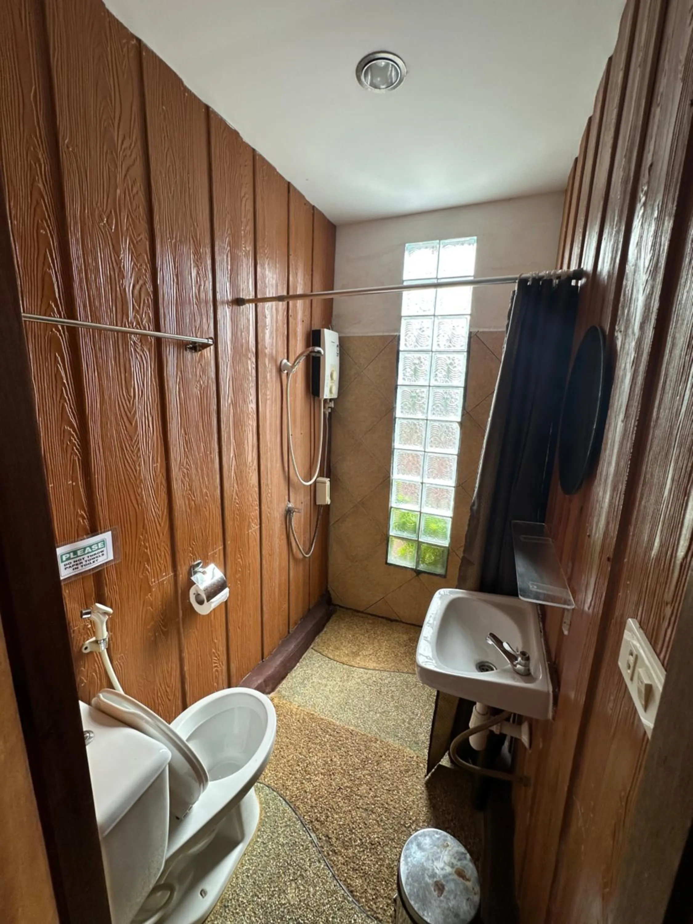 Tropical Garden Bungalow