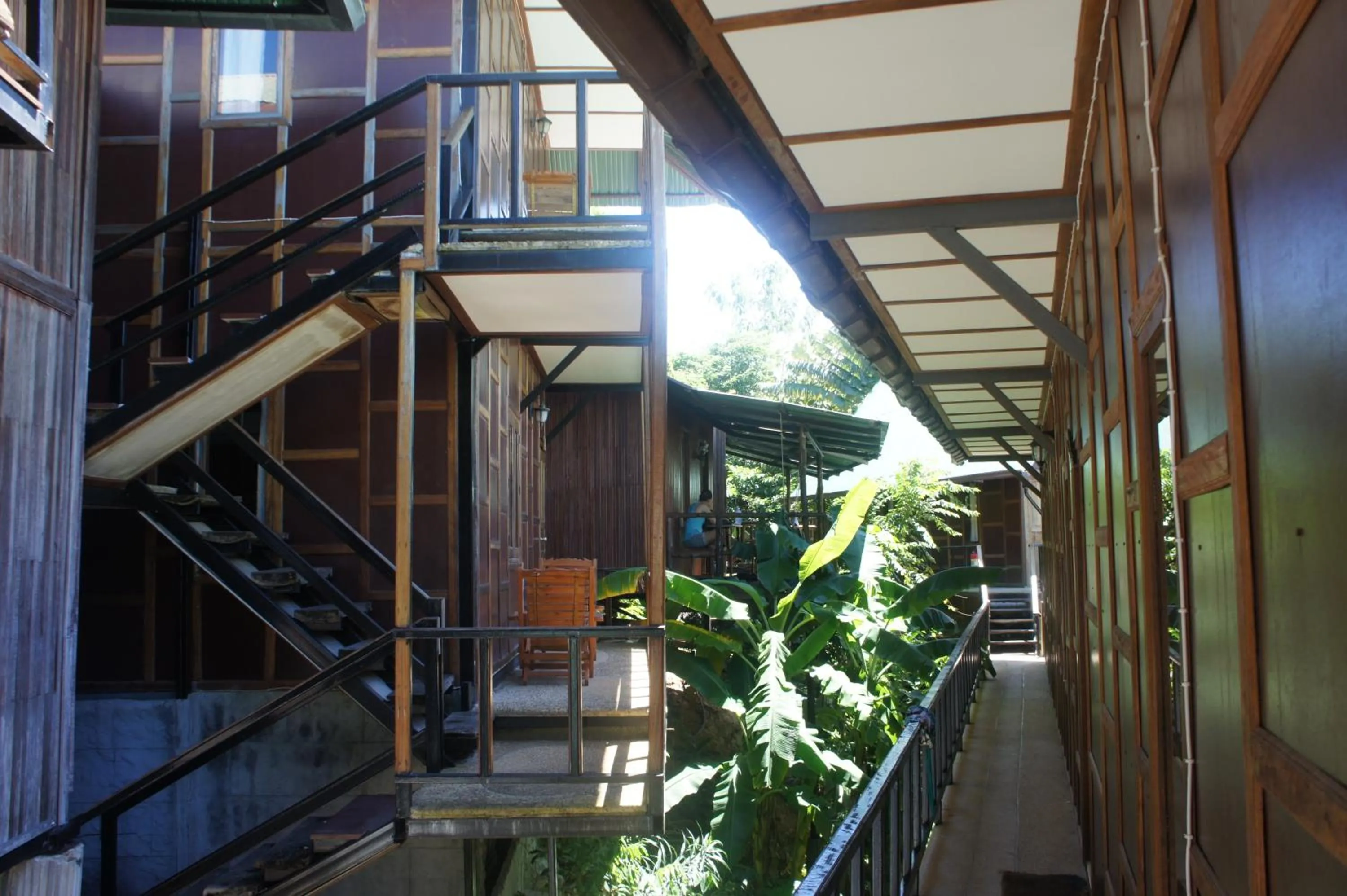 Tropical Garden Bungalow