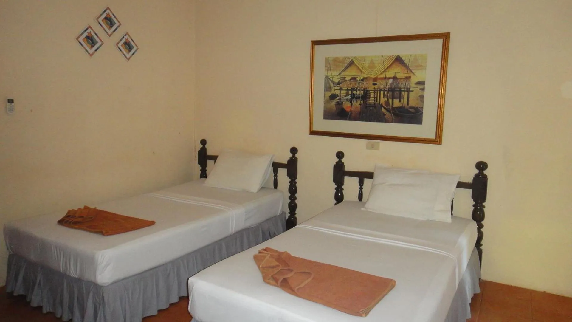 Bed in Tropical Garden Bungalow