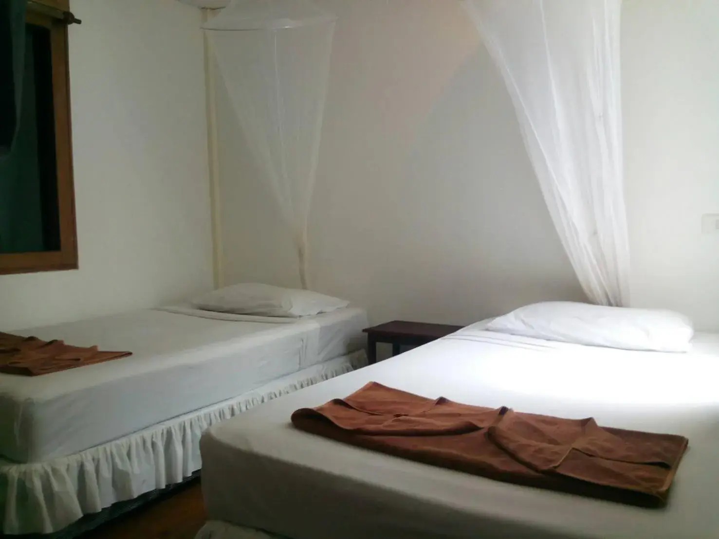 Standard Twin Room with Fan in Tropical Garden Bungalow Standard Twin Room with Fan in Tropical Garden Bungalow