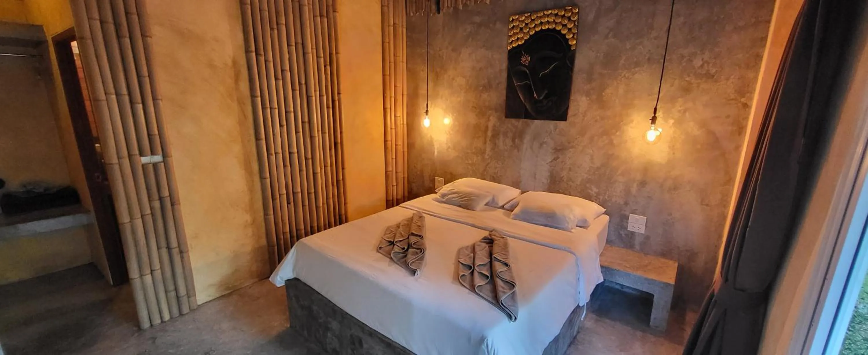 Bed in Asian Secret Resort