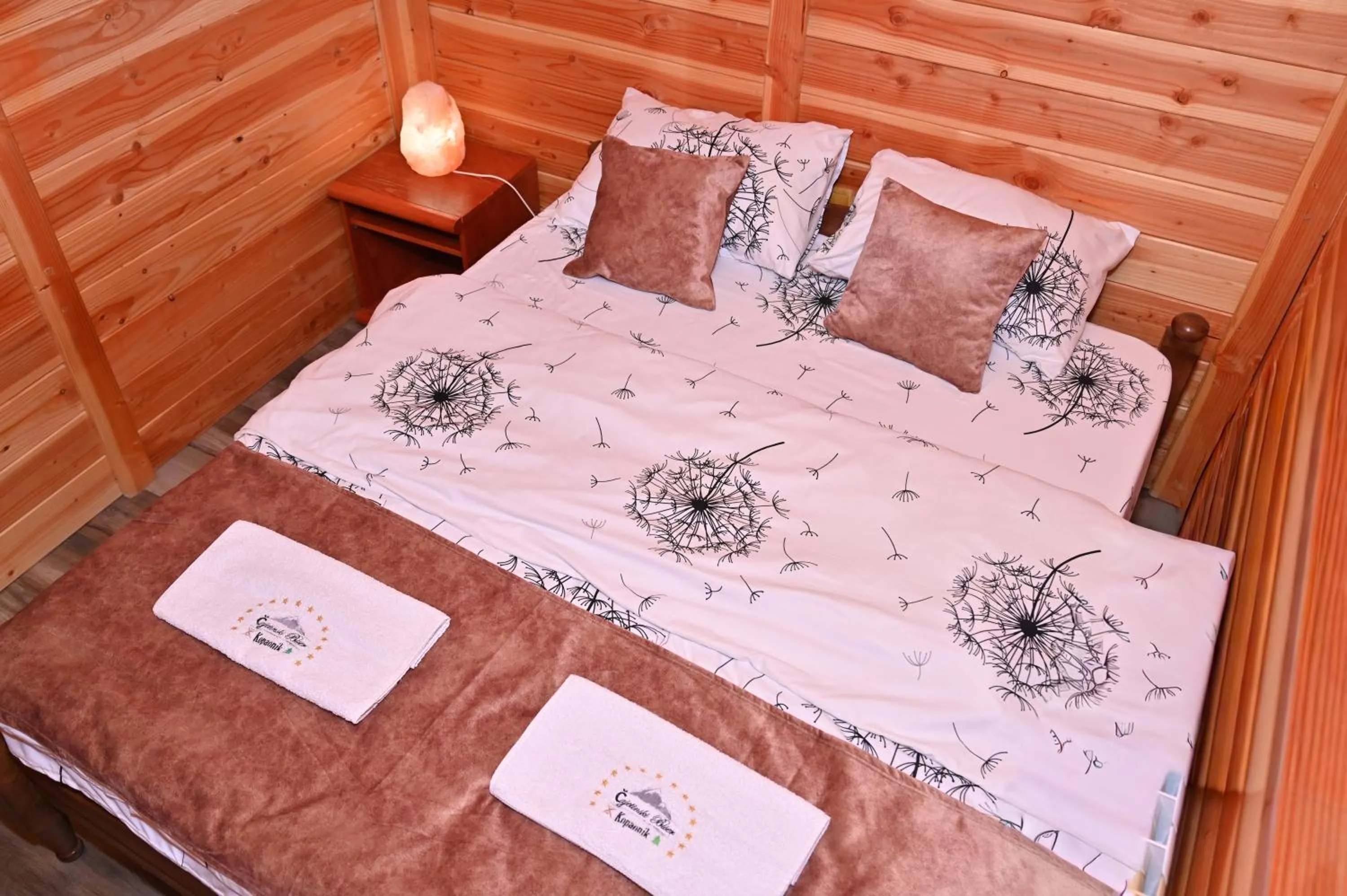 Bed in Apartment Snow Garden