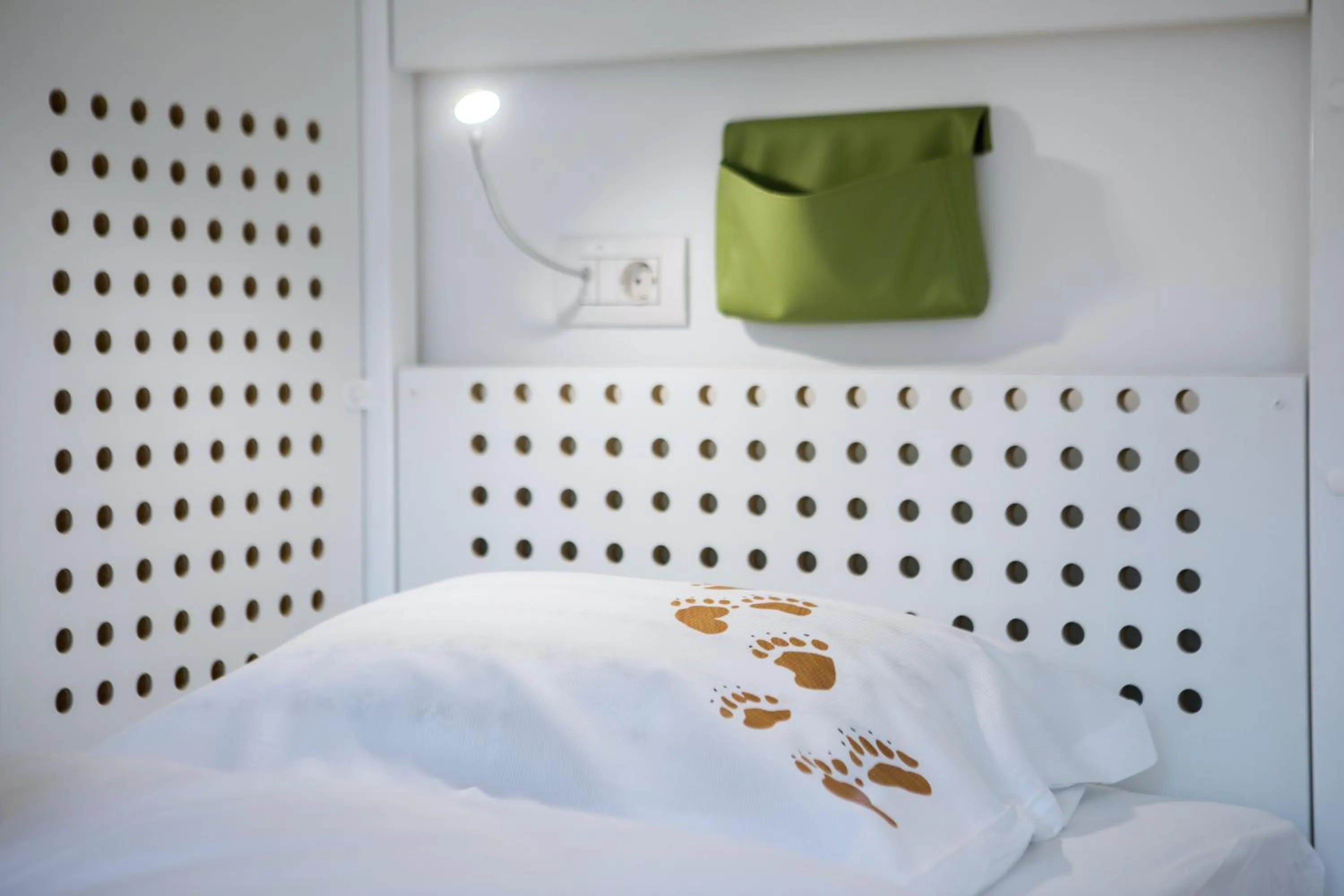 Bed in 8-Bed Mixed Dormitory Room in Hostel Bearlog Kočevje