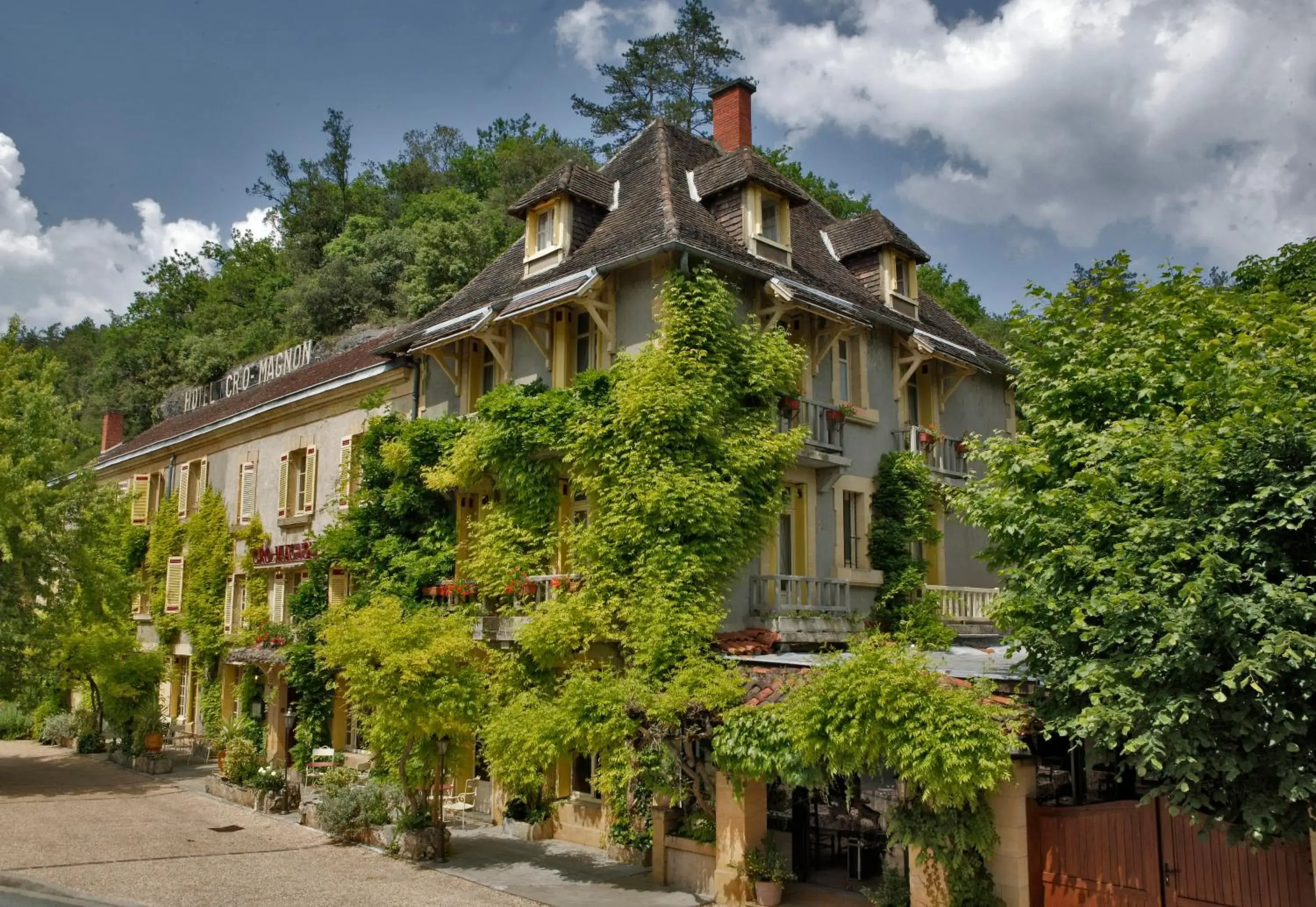 Hôtel Le Cro-Magnon Hôtel Le Cro-Magnon