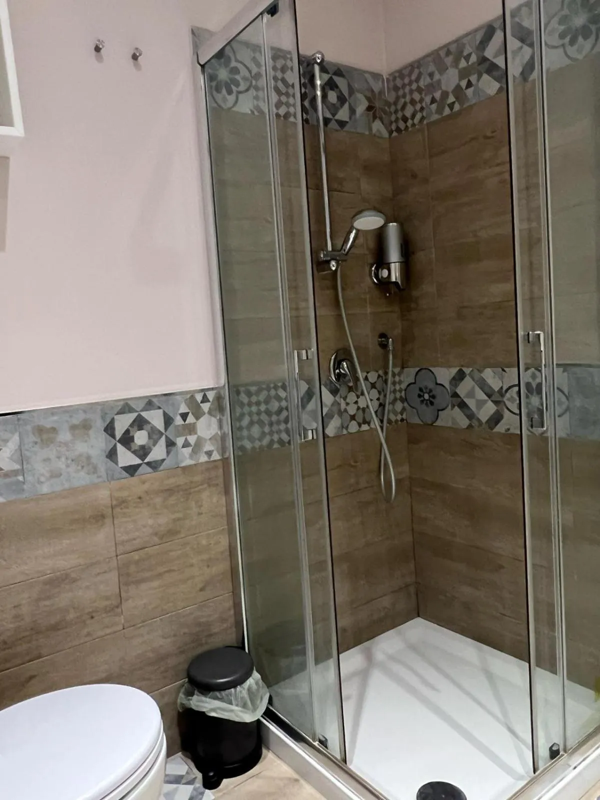 Shower in Giuseppe & Greta