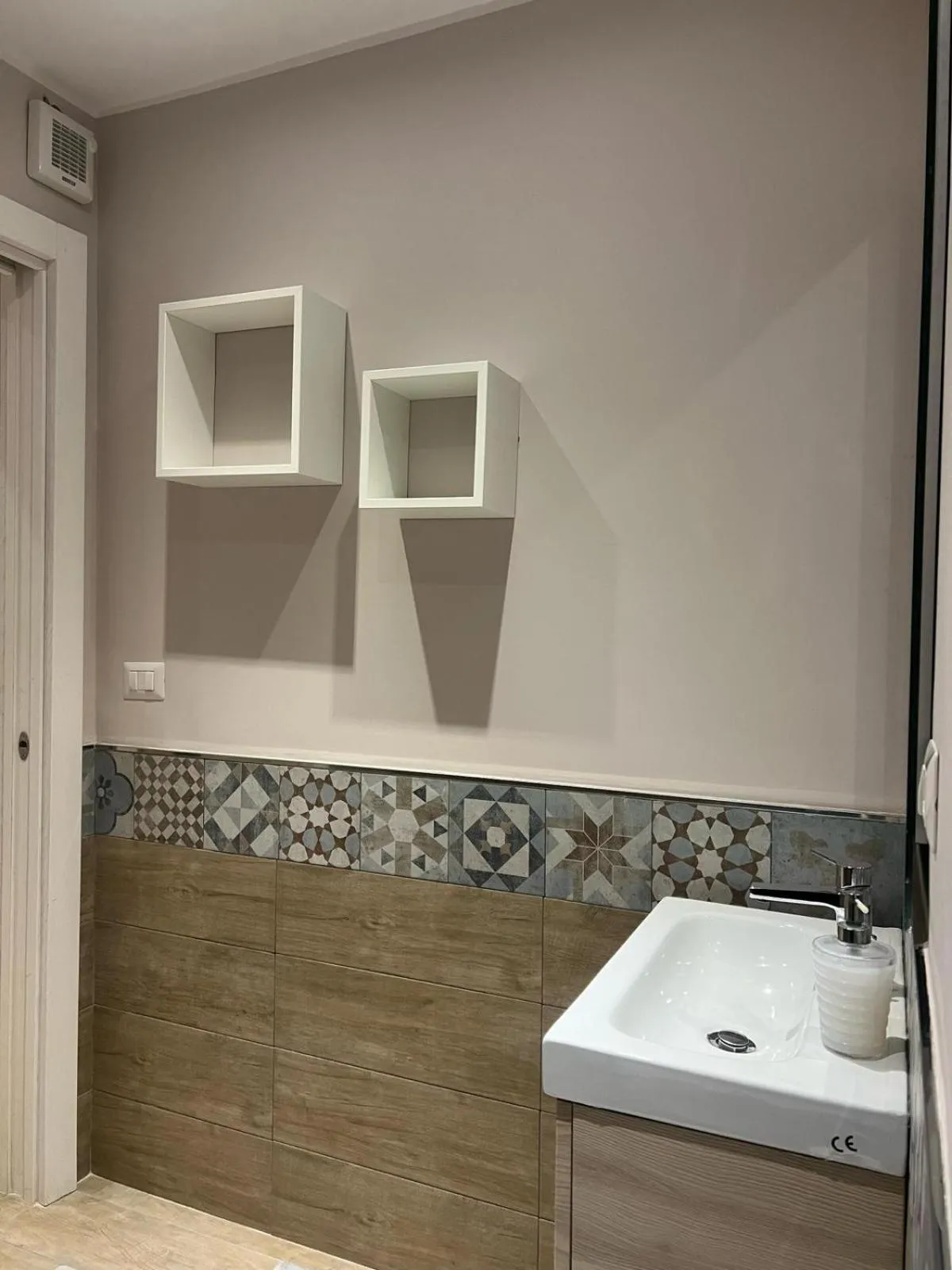 Bathroom in Giuseppe & Greta