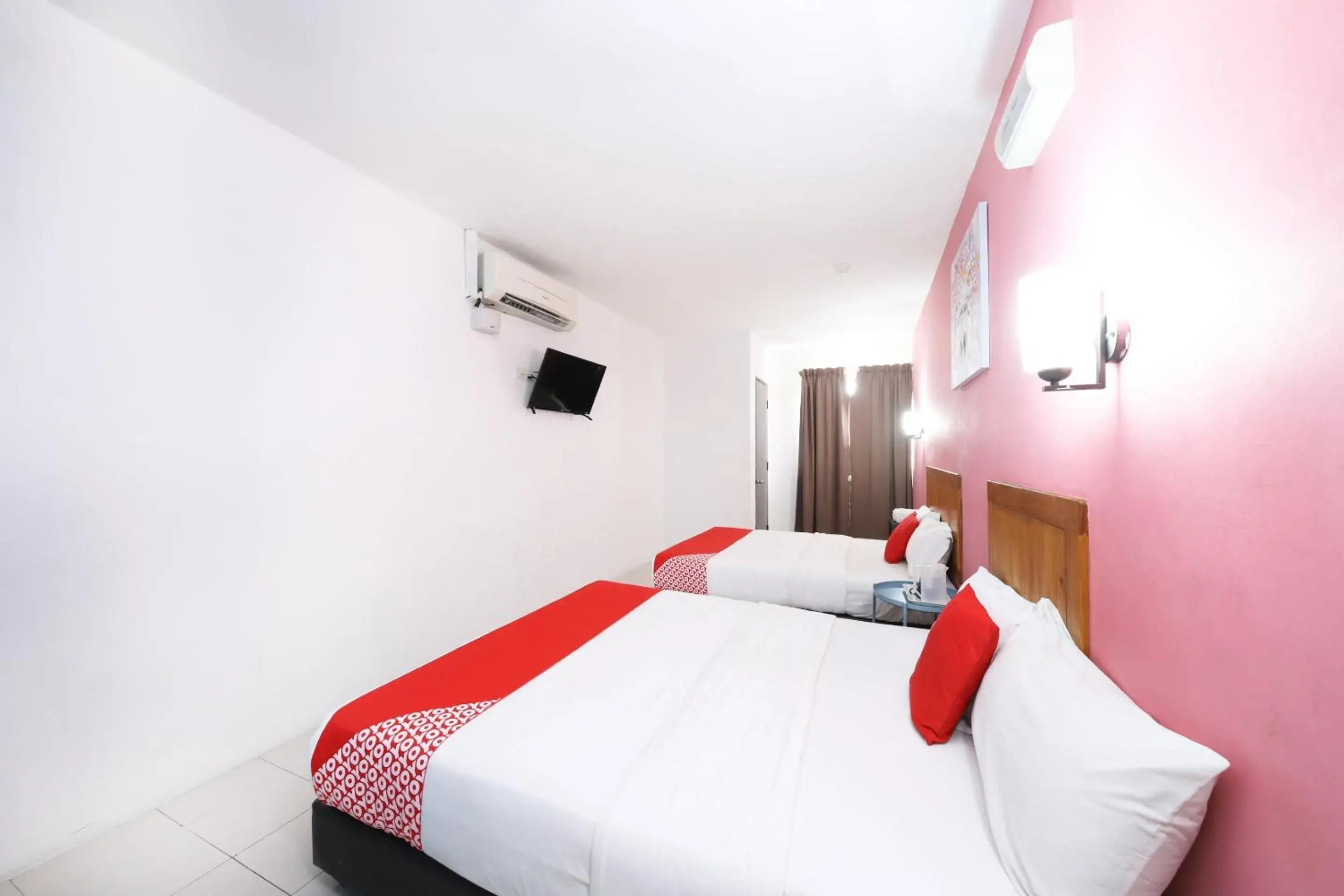 Bedroom, Bed in OYO 502 Midah Inn Puchong