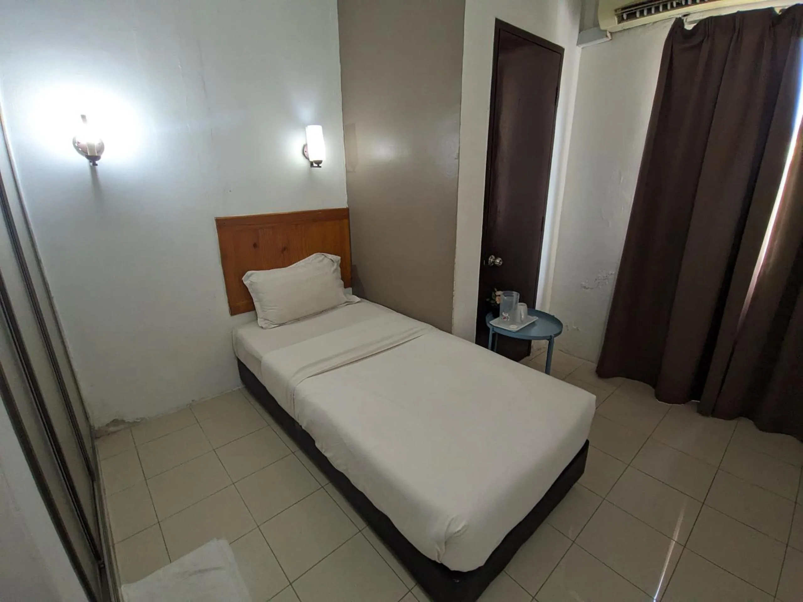 Bedroom, Bed in Midah Inn Puchong