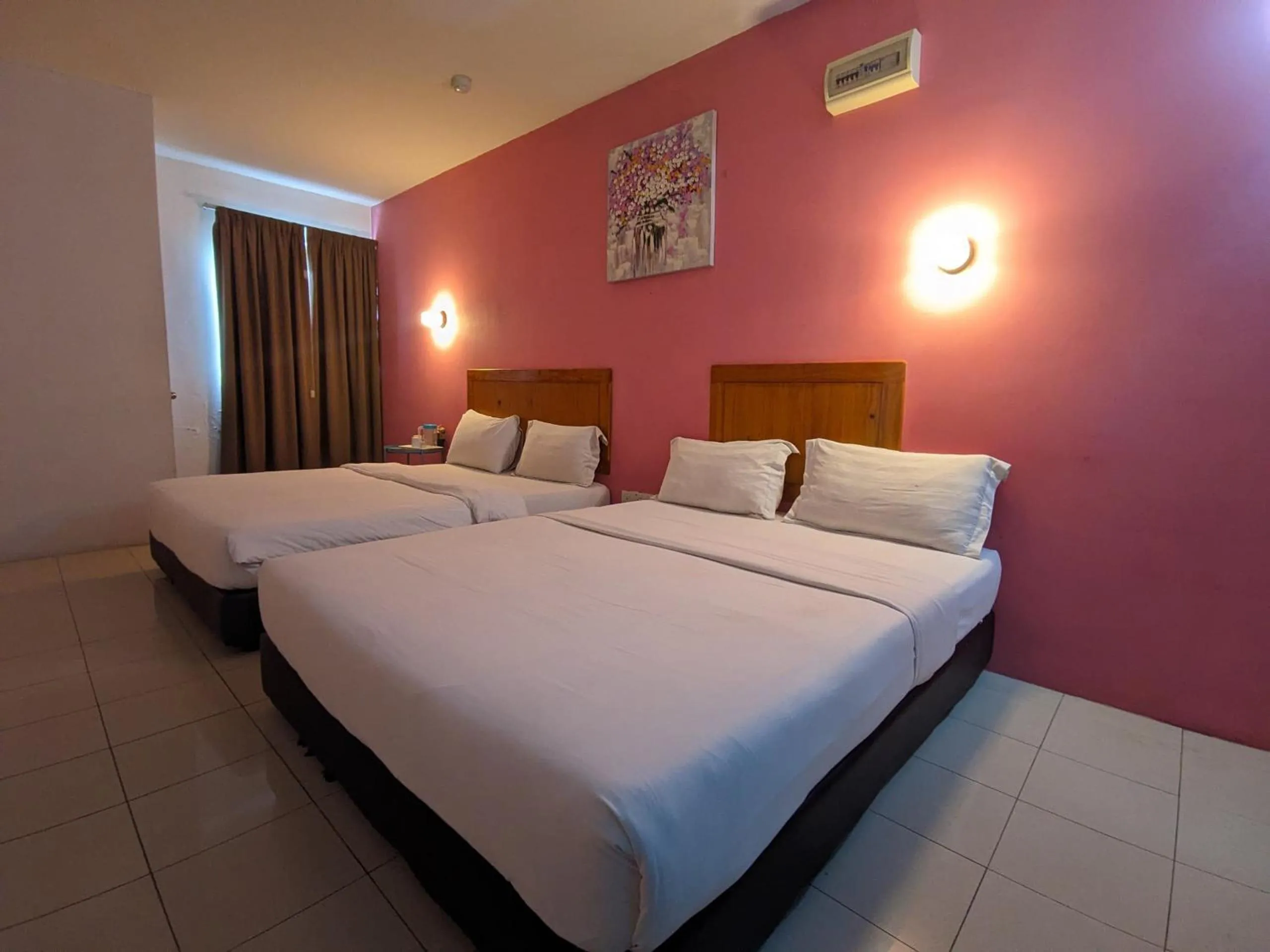 Bedroom, Bed in Midah Inn Puchong