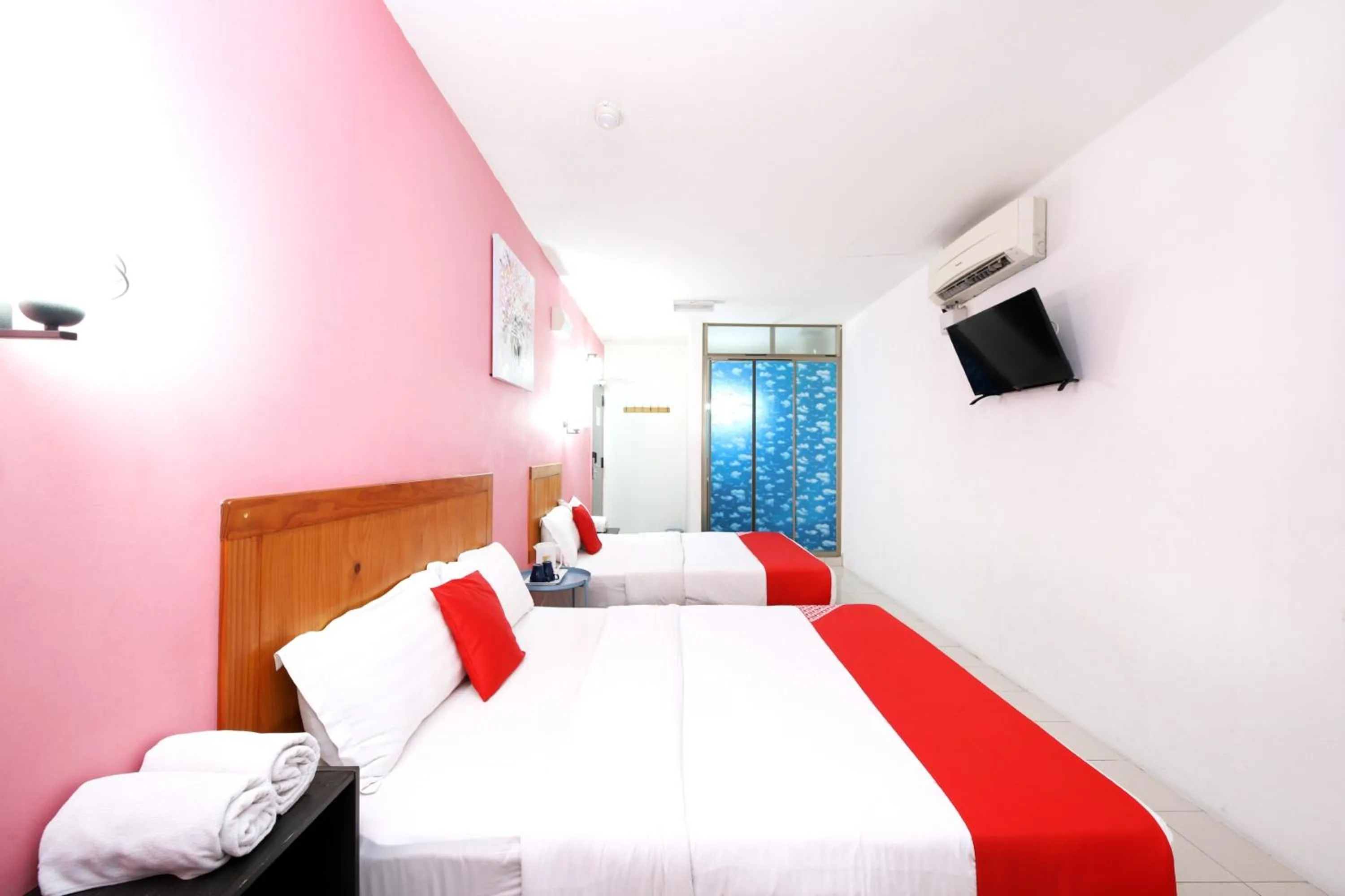 Bedroom in Hotel O Midah Inn Puchong