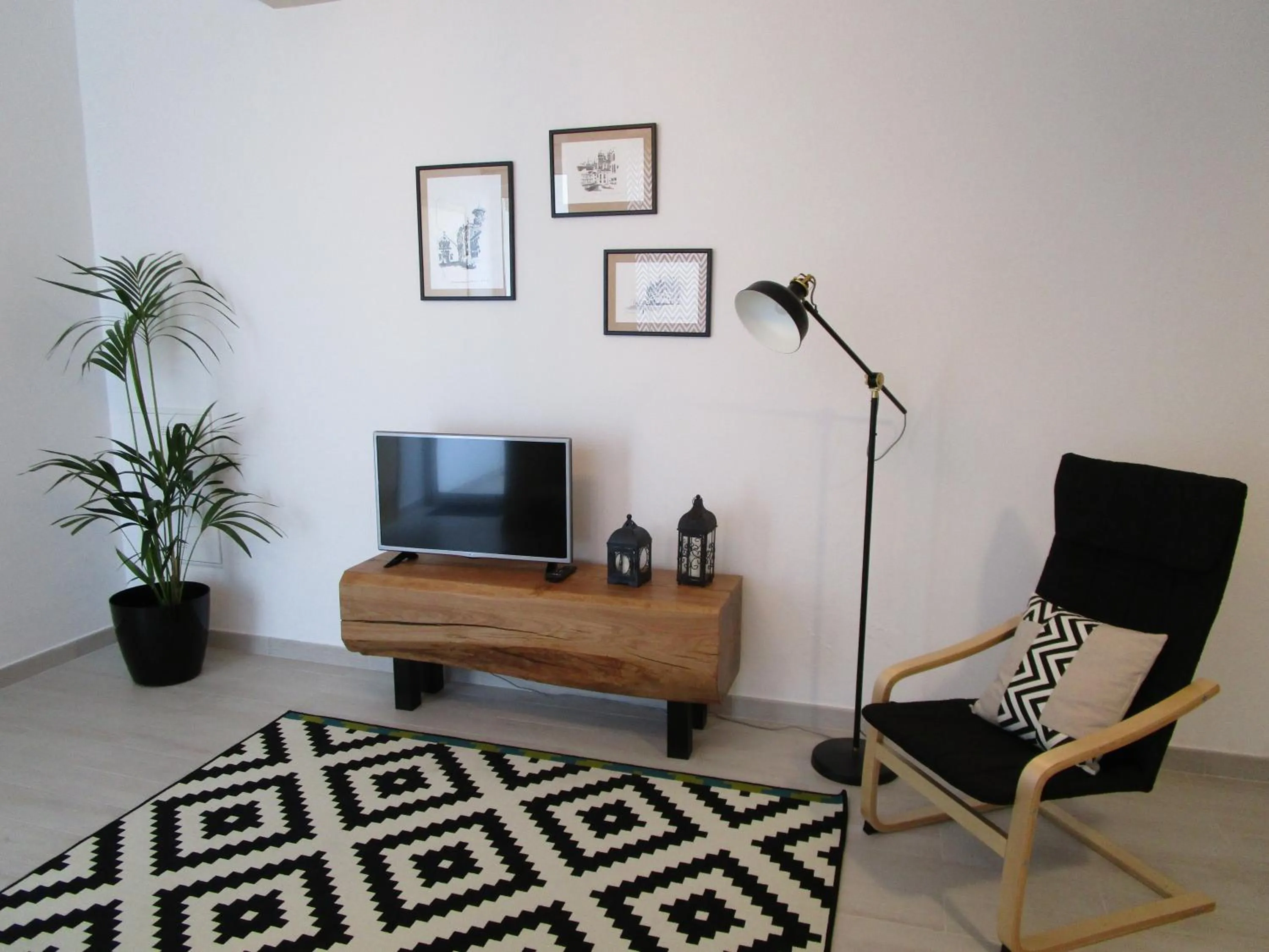 Communal lounge/ TV room in Casa Flor d'Sal