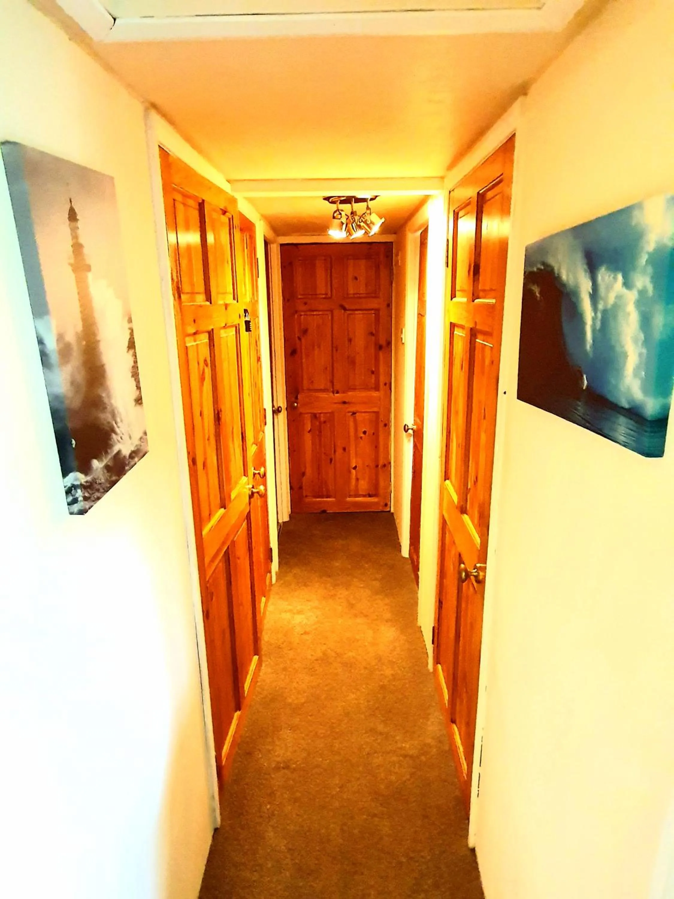 Decorative detail in Palm Cottage