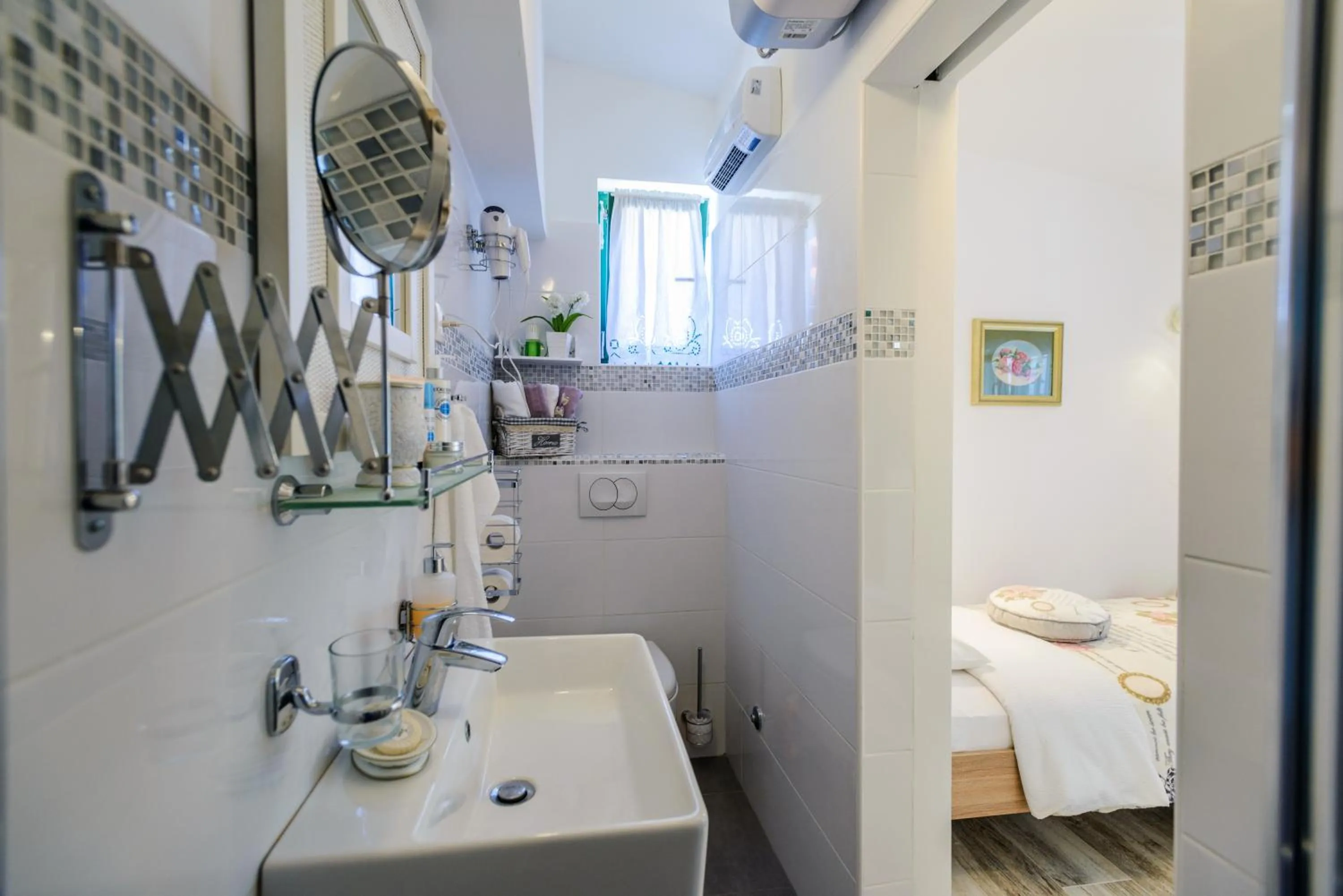 Toilet in Apartment Old Cottage