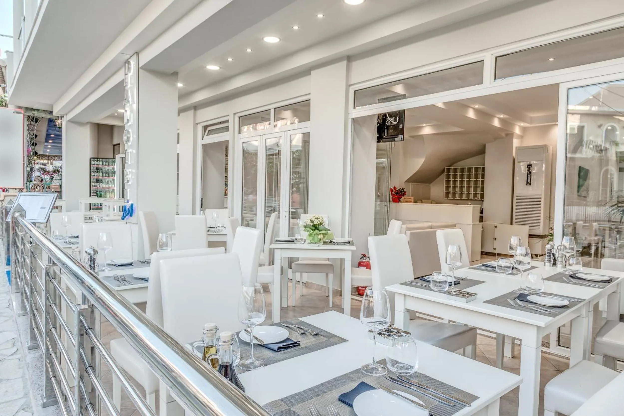 Dinner in Palotel Design Gouvia