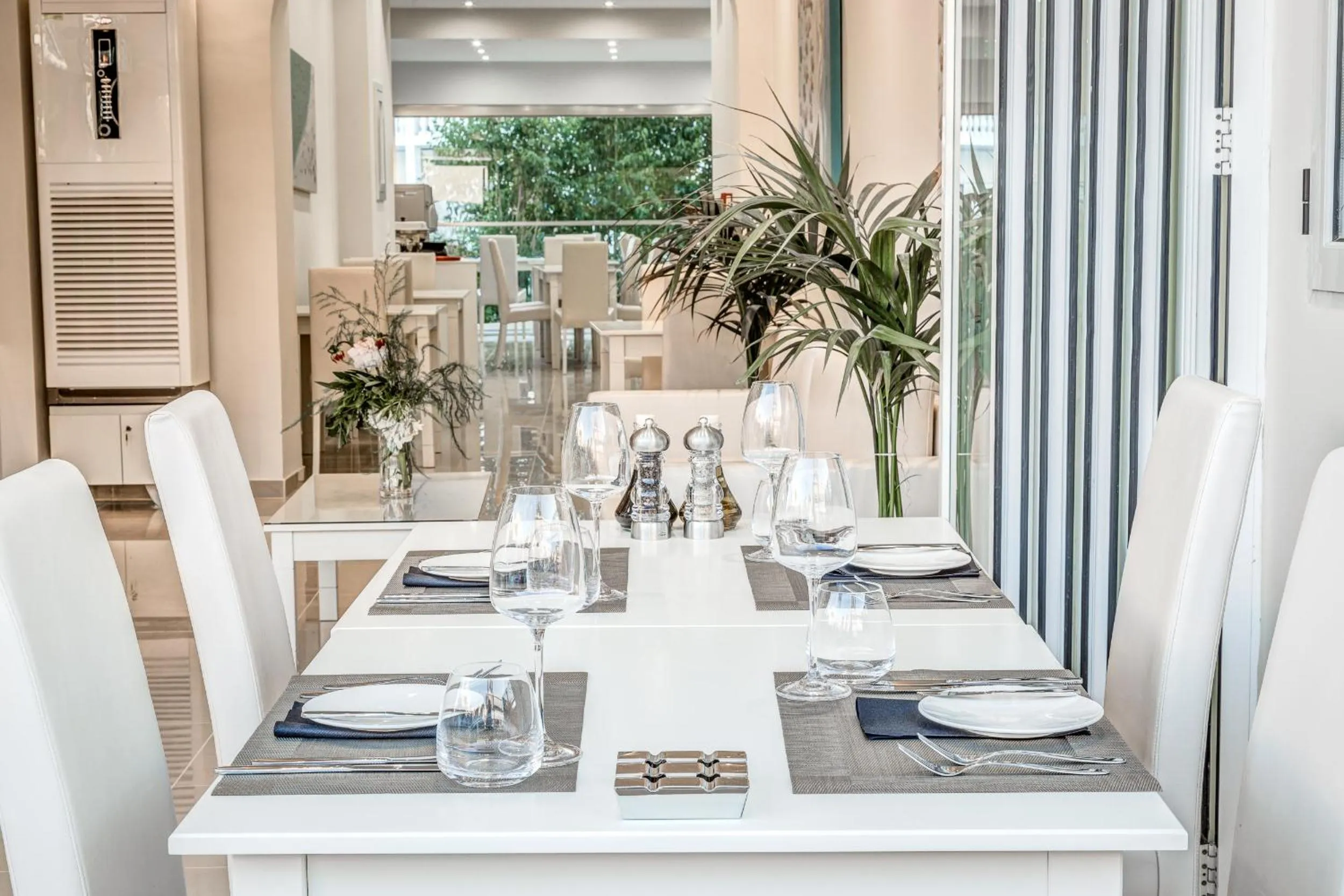 Dinner in Palotel Design Gouvia