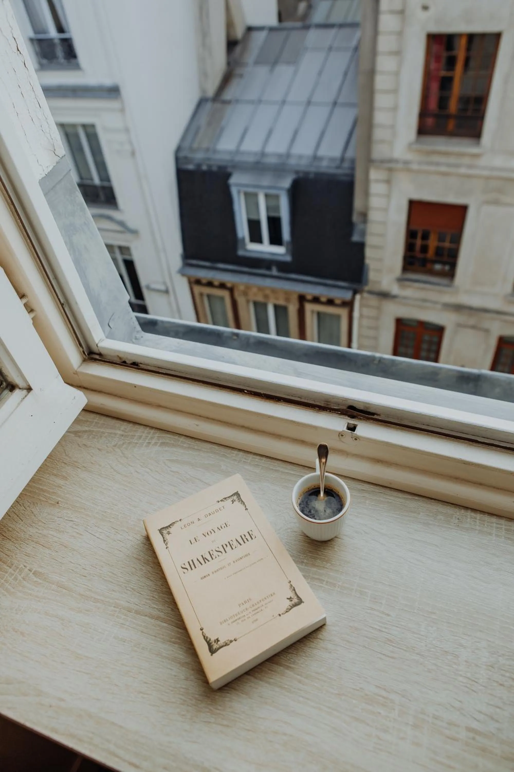 City view in Hôtel de Lille - Saint-Germain des Près