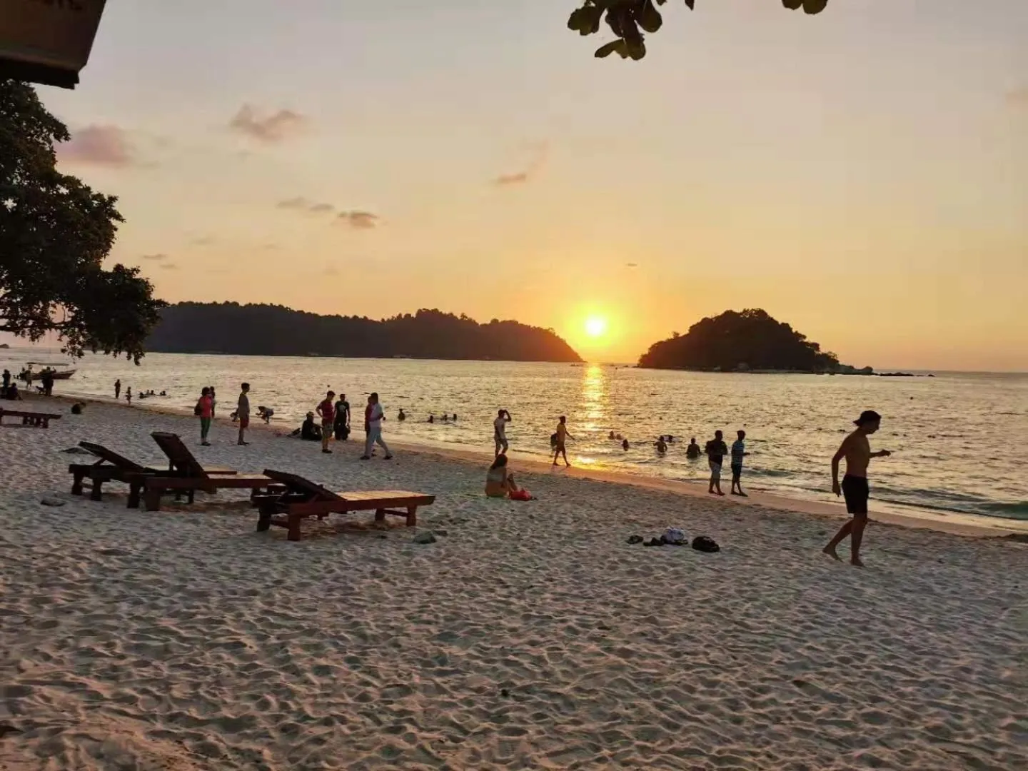 Walking Distance To The Beach, Pangkor