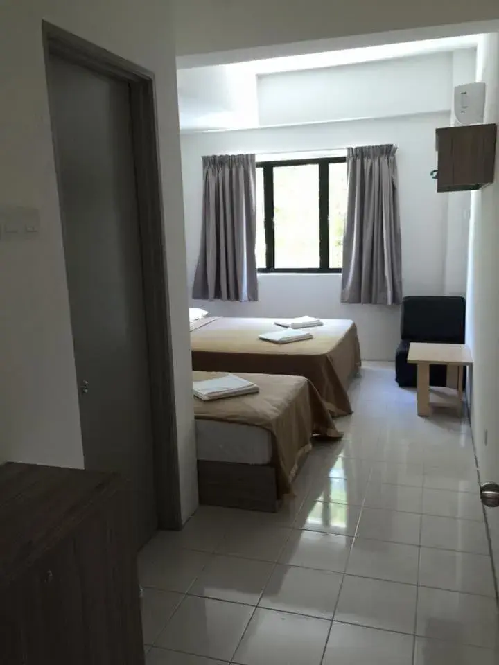Bed in Walking Distance To The Beach, Pangkor Bed in Walking Distance To The Beach, Pangkor