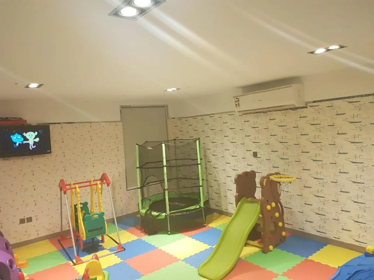 Other in Desert Rose