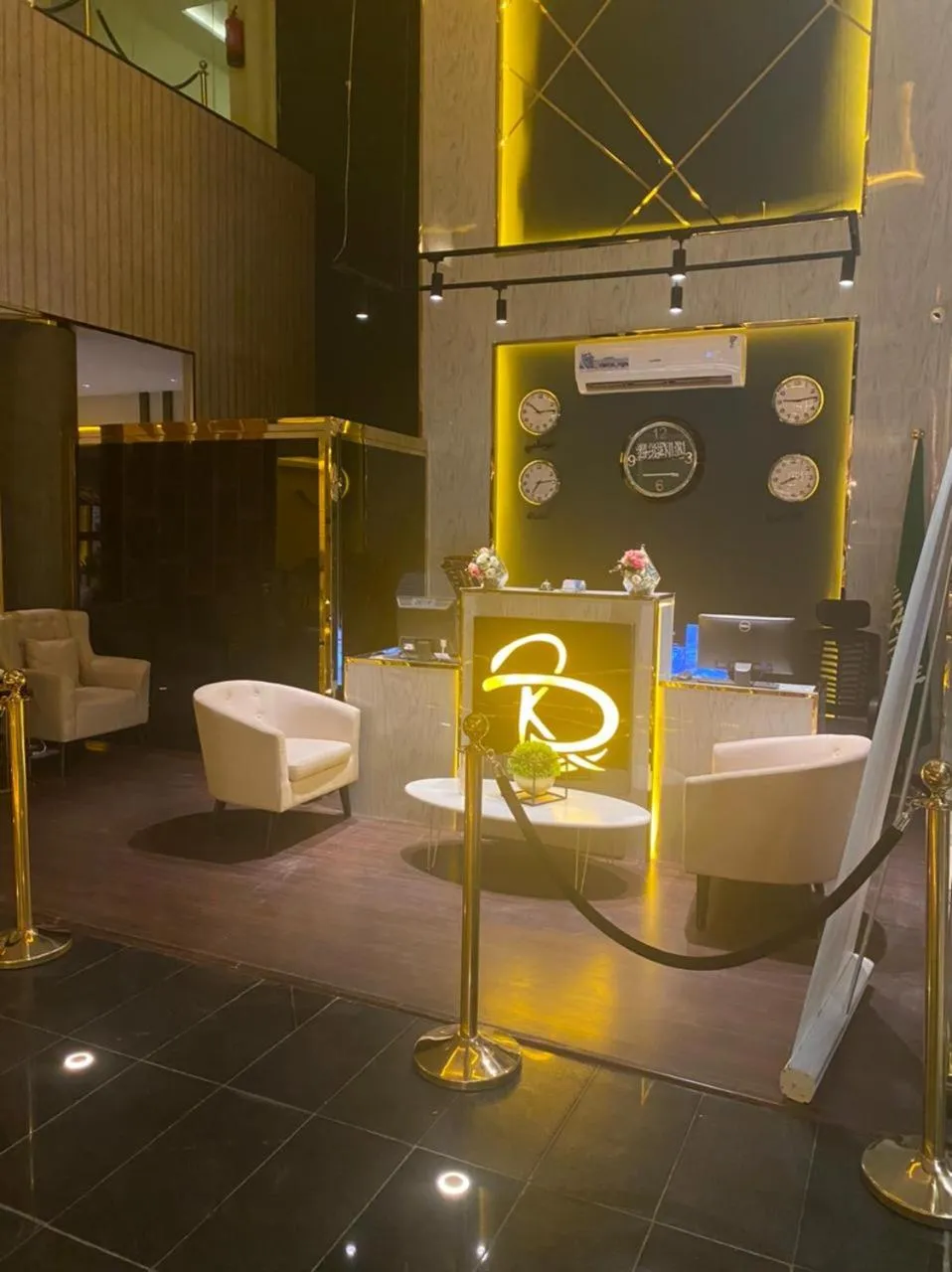 Lobby or reception in Desert Rose