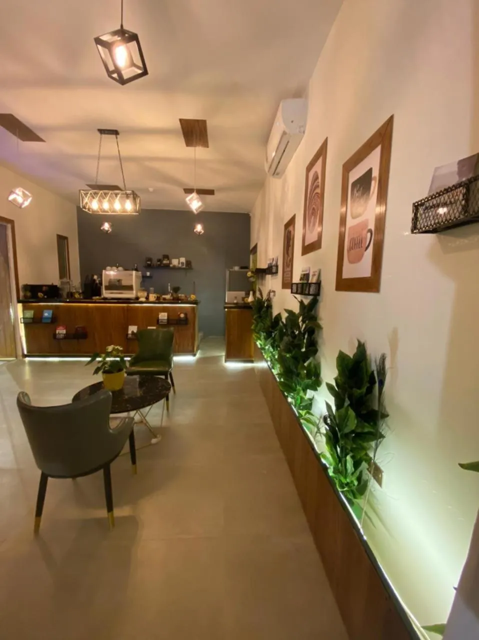 Coffee/tea facilities in Desert Rose