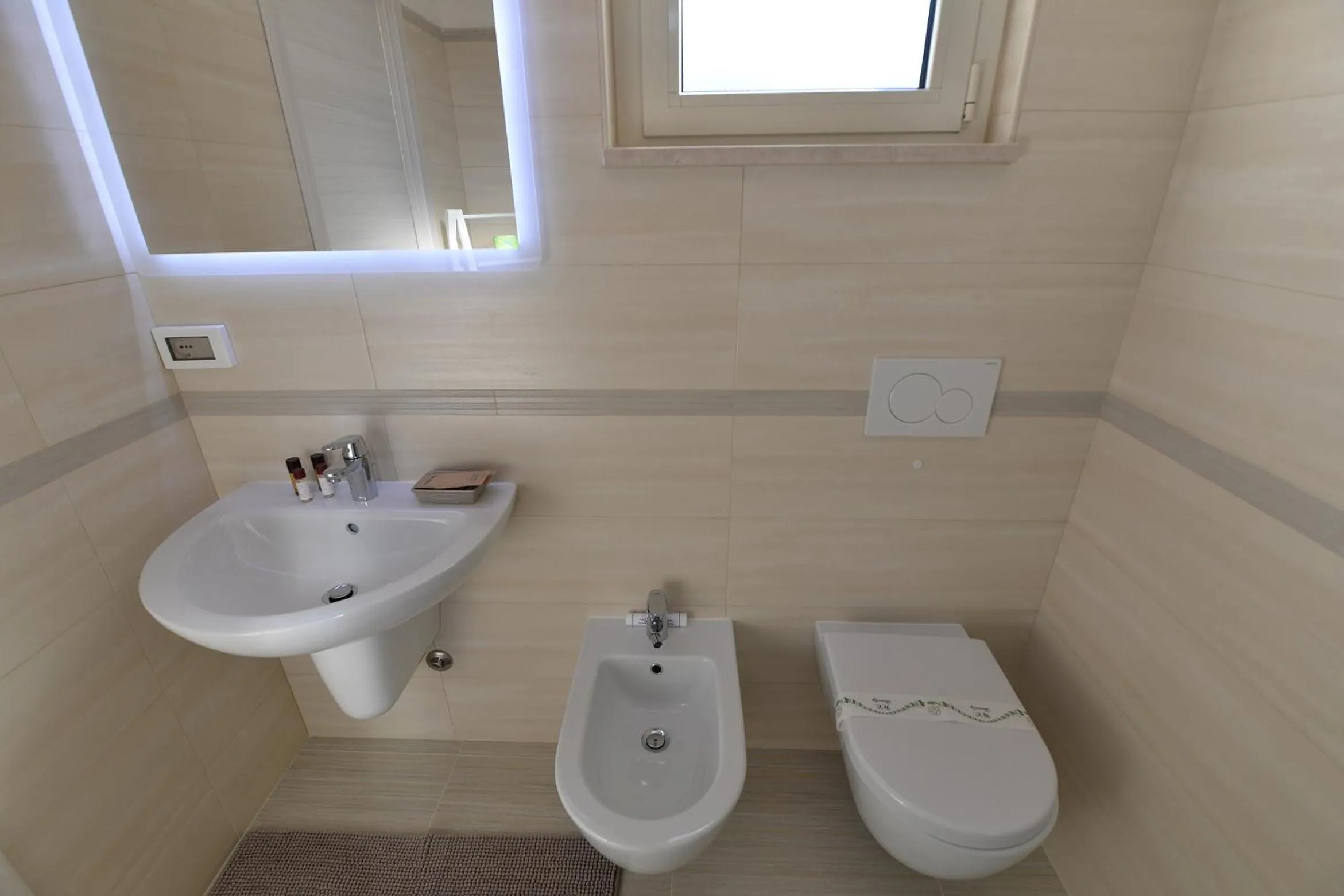 Toilet in B&B A Pochi Passi