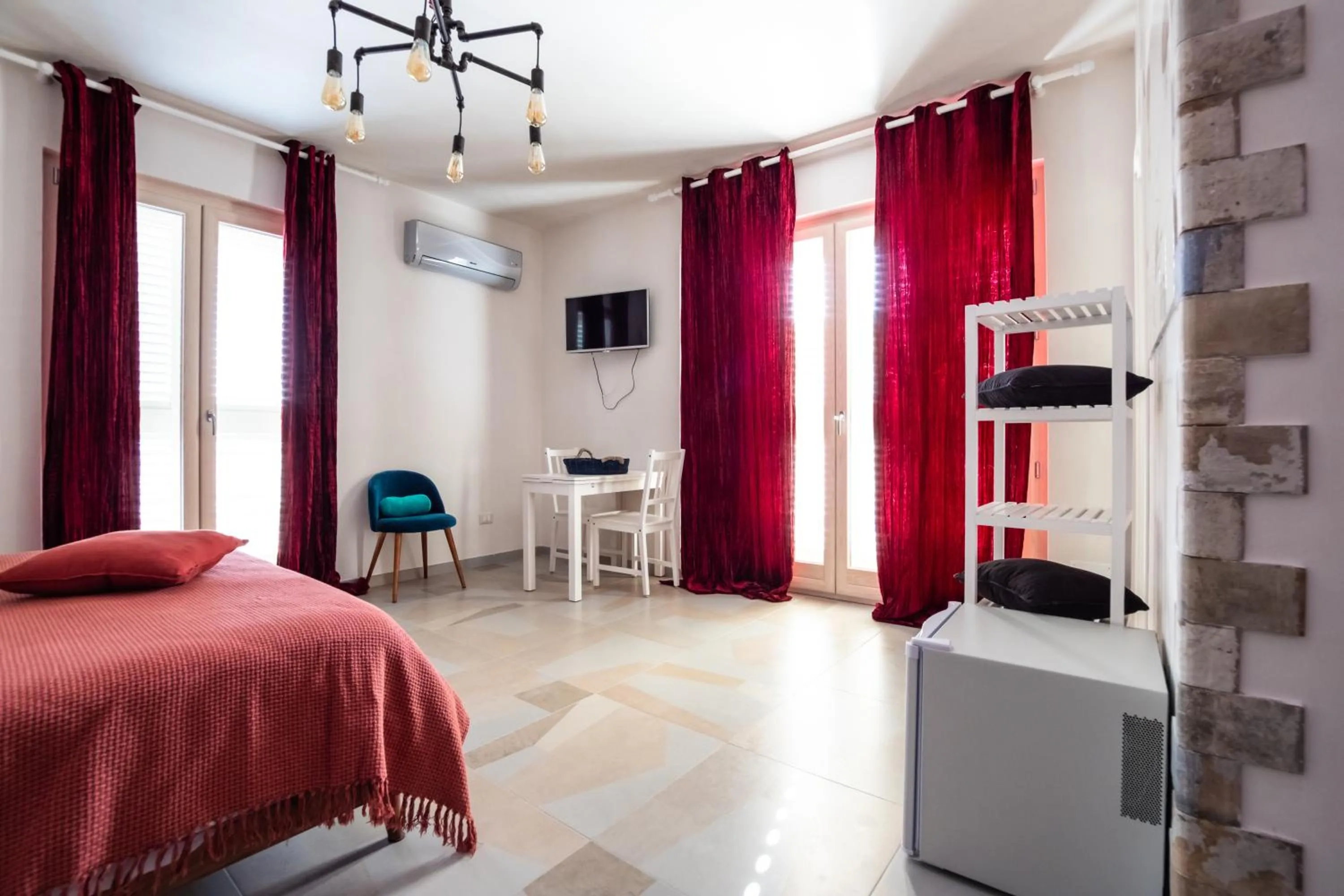 Bed in B&B A Pochi Passi