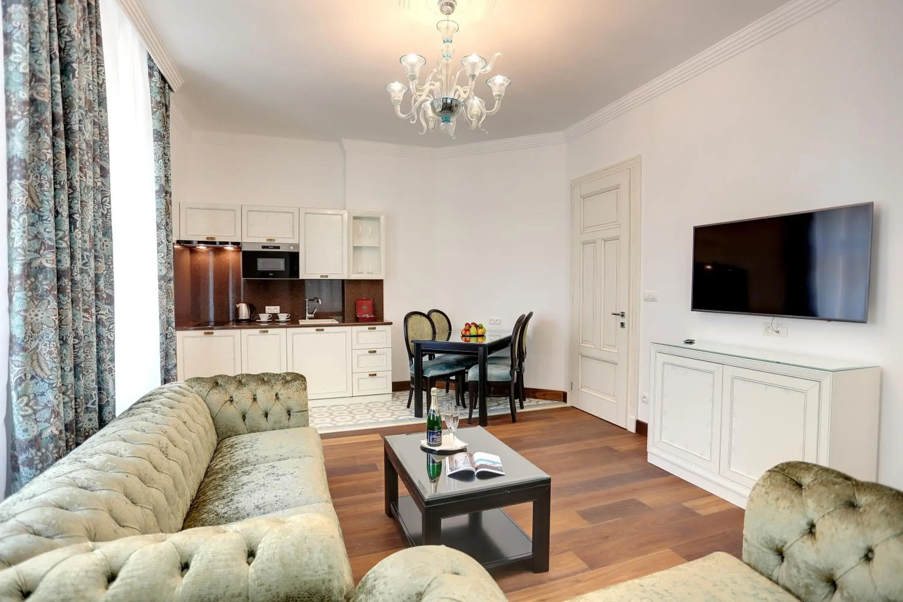 Photo of the whole room in Ferdinandhof Apart-Hotel Photo of the whole room in Ferdinandhof Apart-Hotel