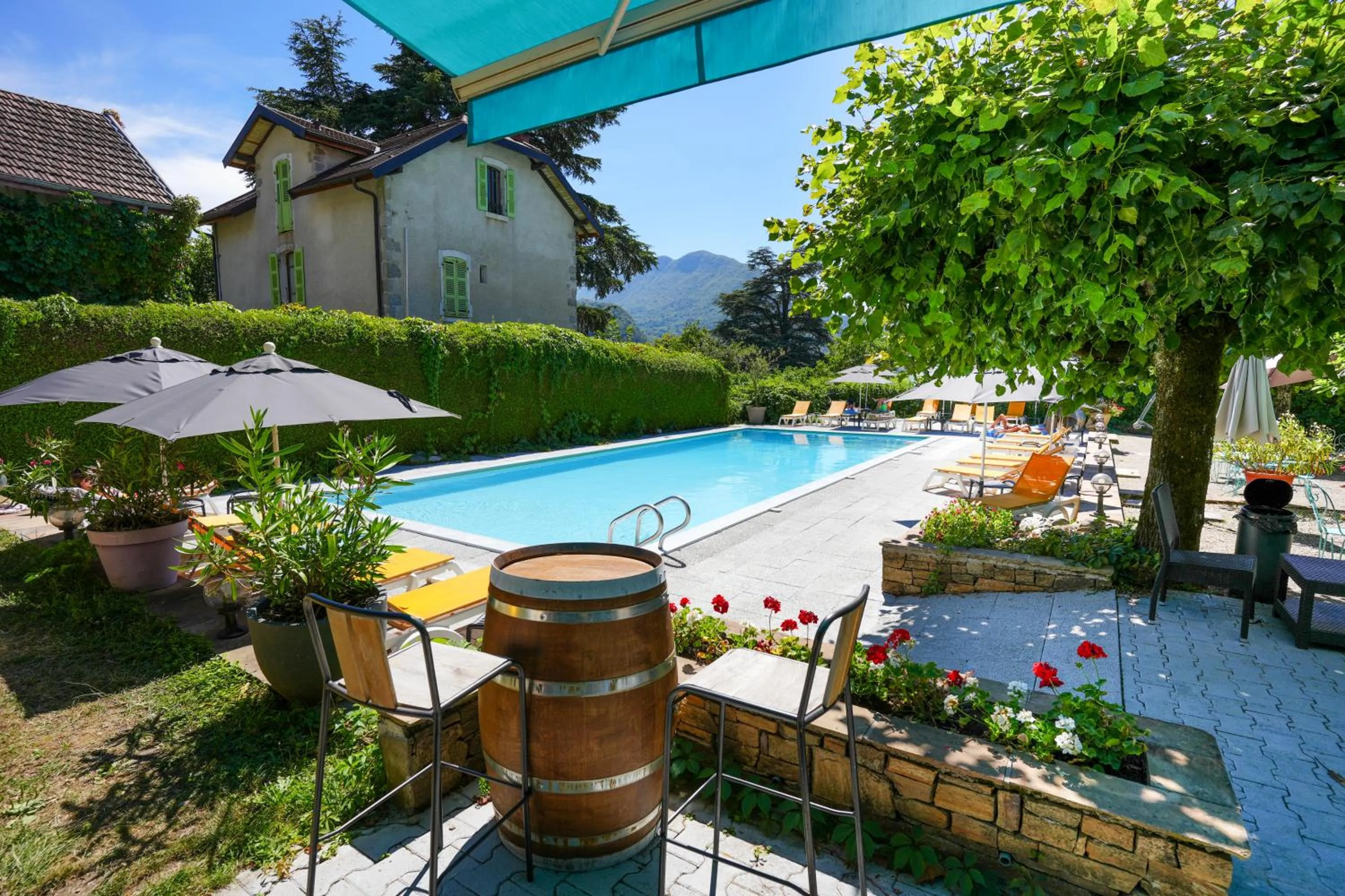 Swimming pool in Hotel du Lac