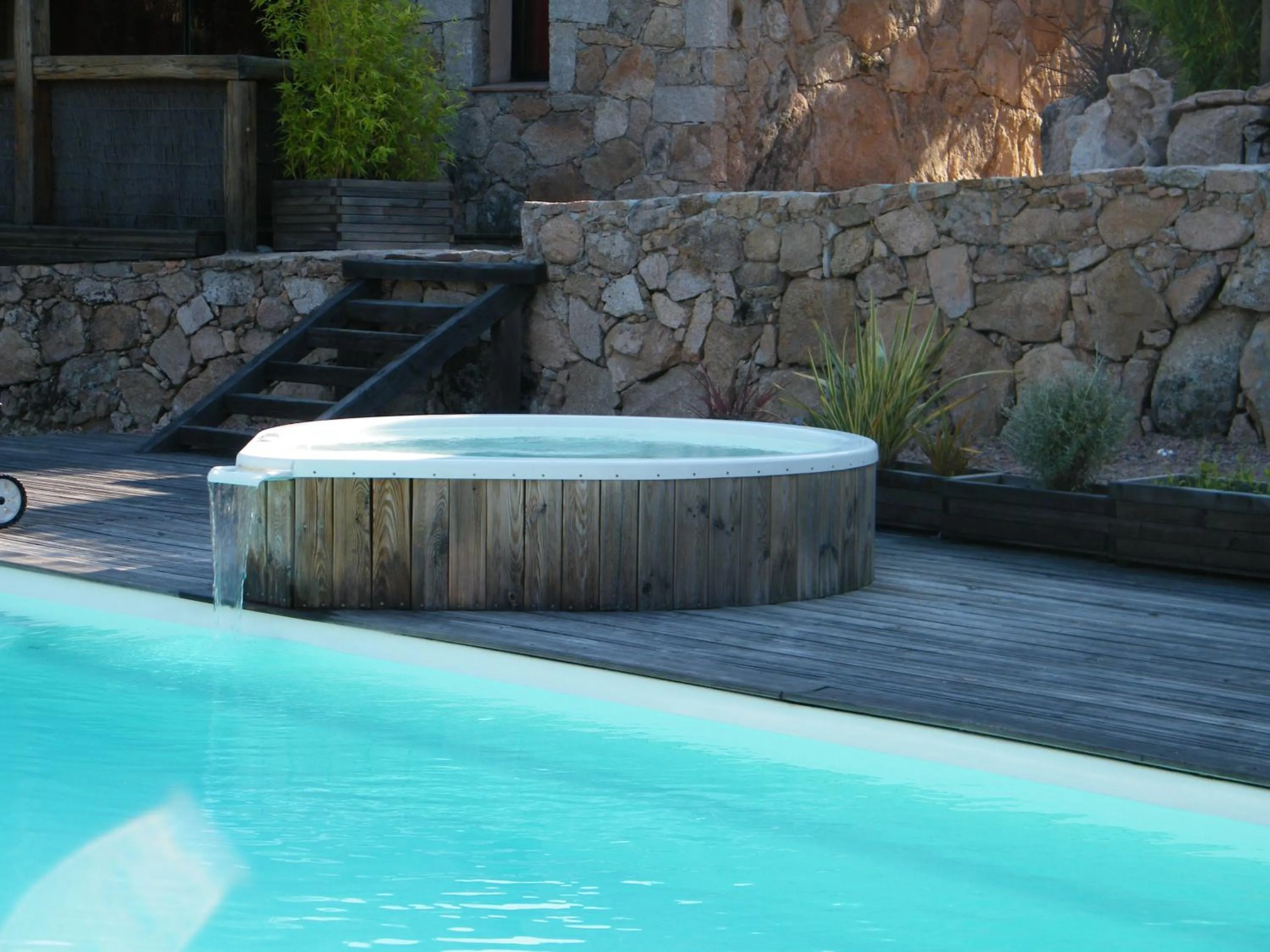 Hot Tub in Les Jardins de Mathieu