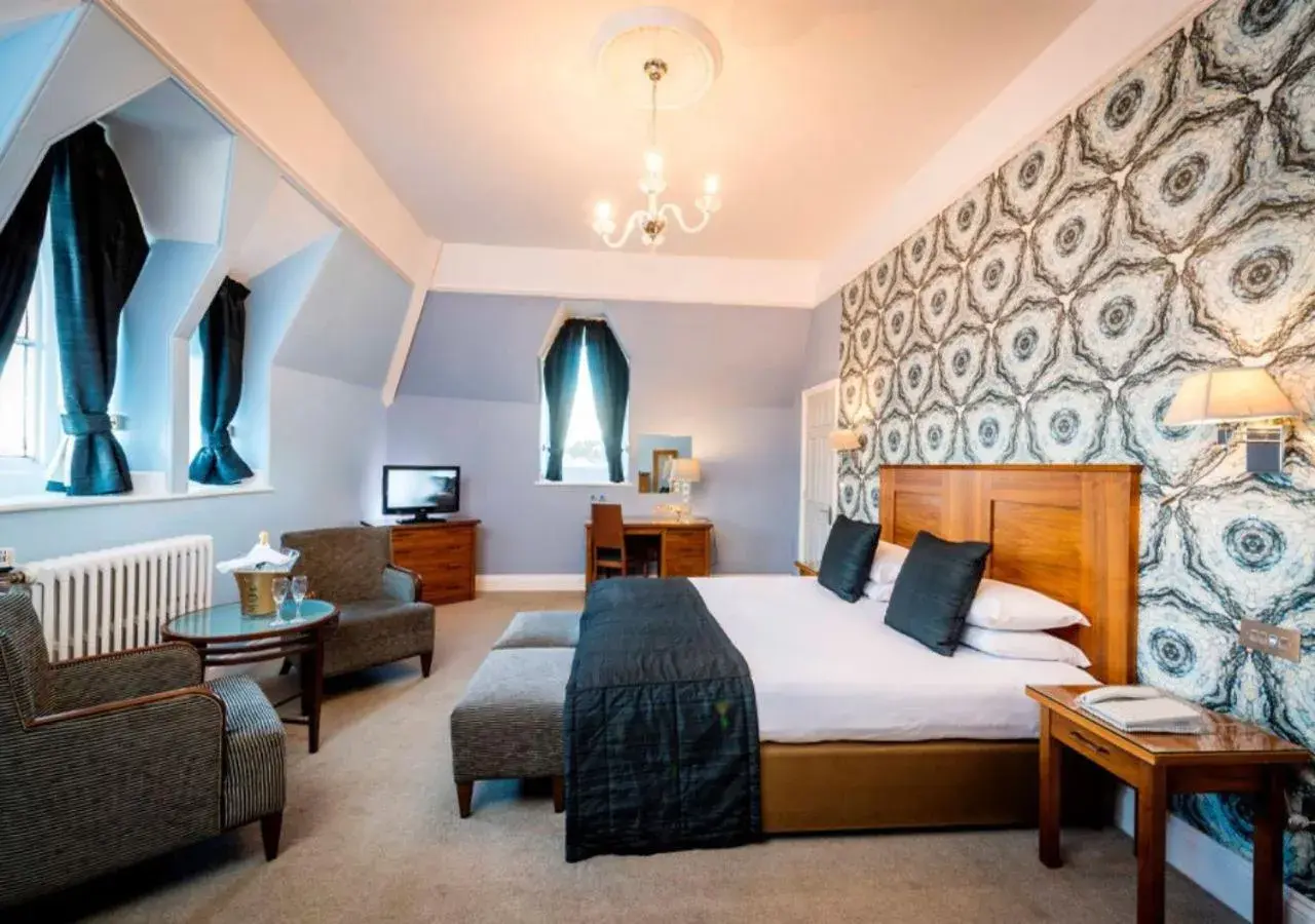 Executive Double Room with Inland View in The Falmouth Hotel Executive Double Room with Inland View in The Falmouth Hotel