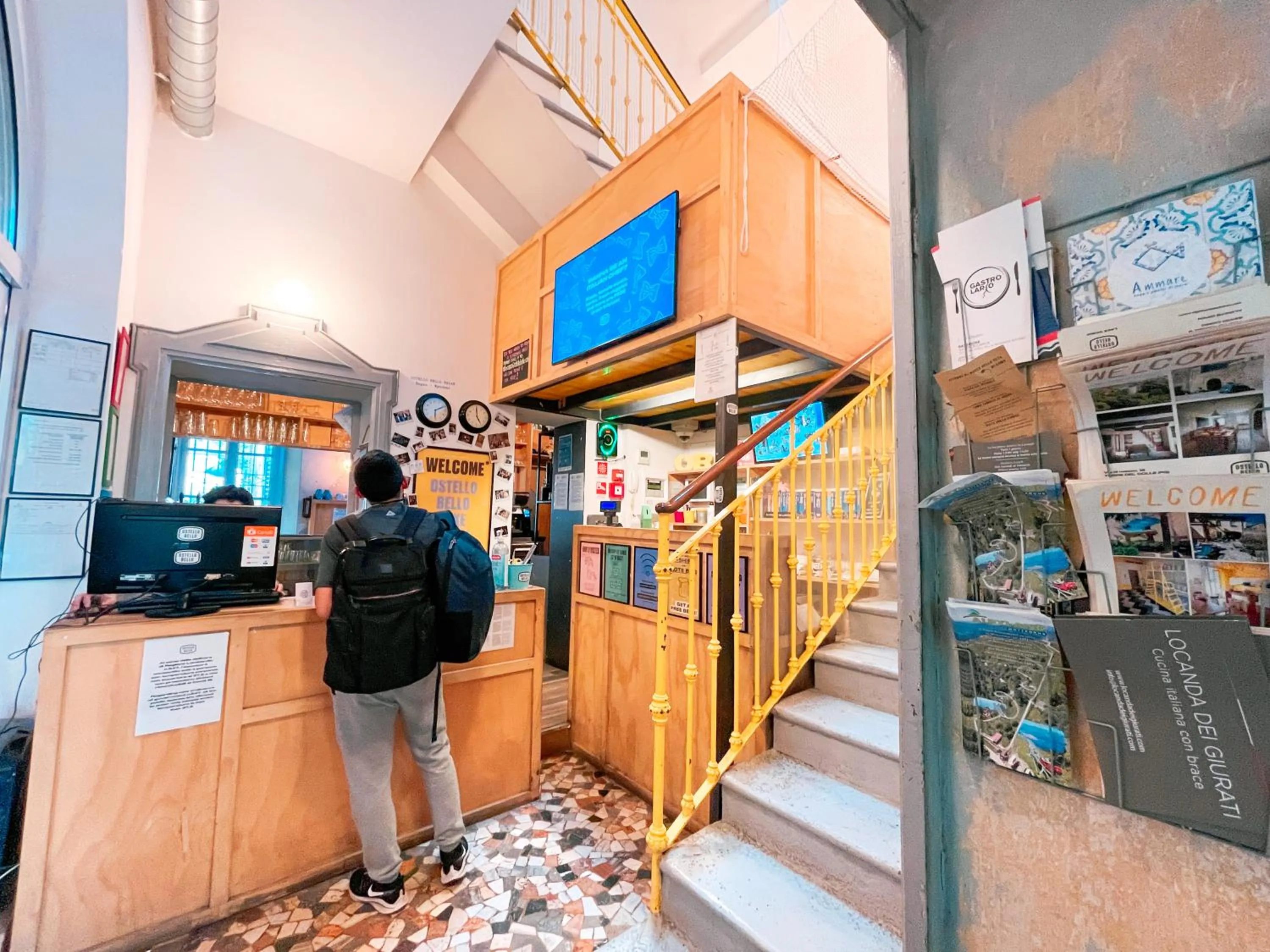 Lobby or reception in Ostello Bello Lake Como