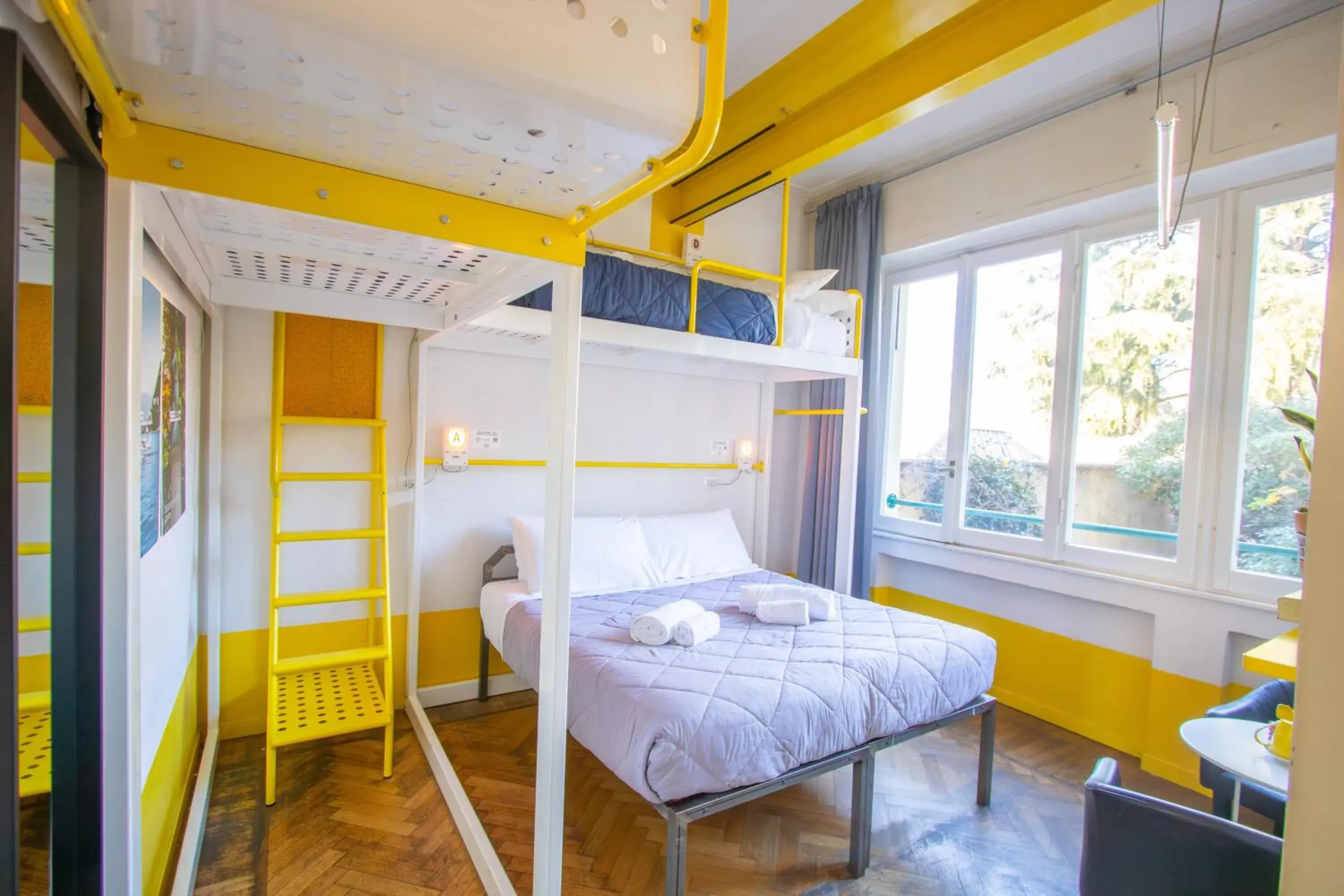 Bed in Ostello Bello Lake Como Bed in Ostello Bello Lake Como