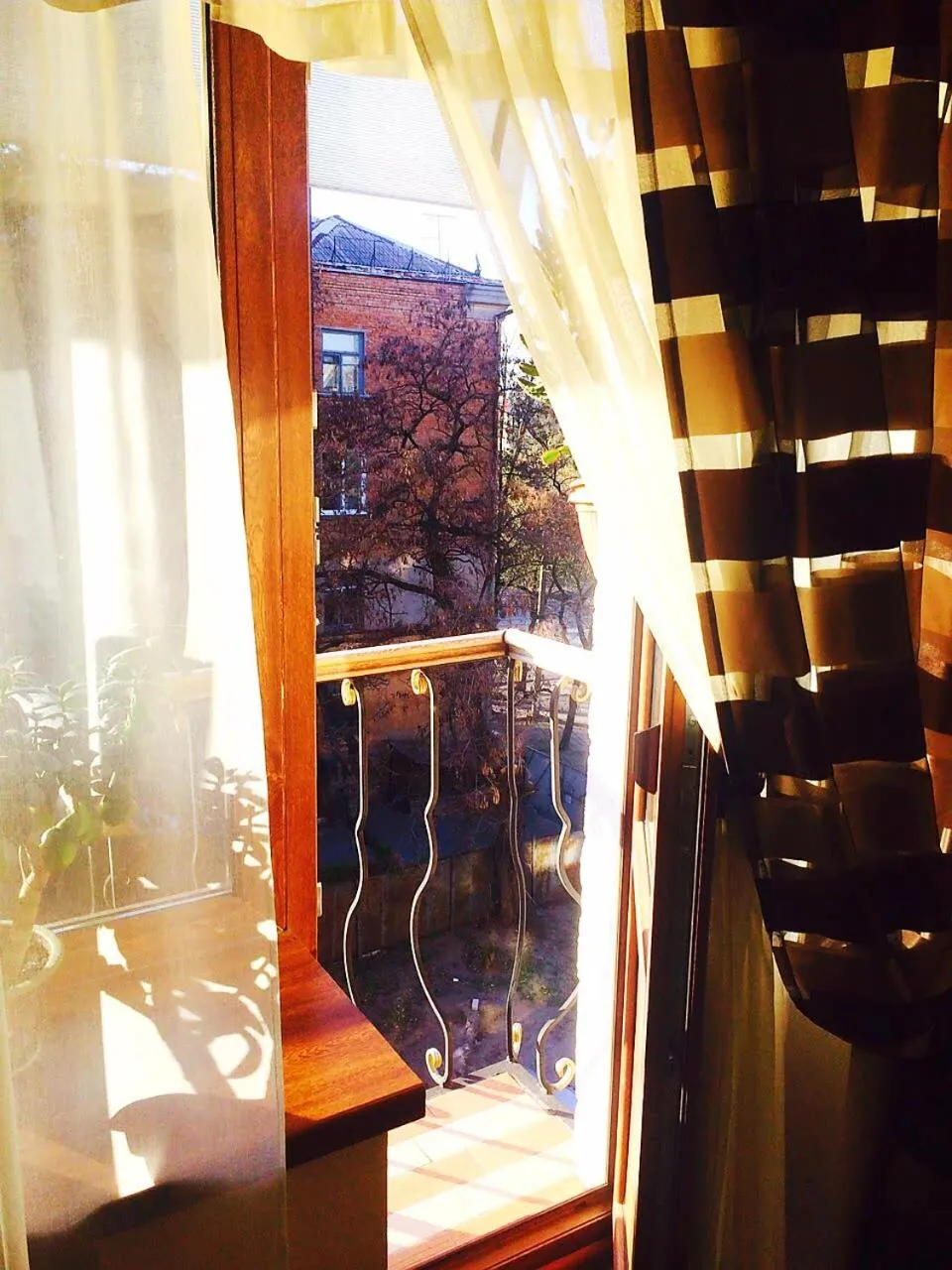 Property building in Apartment Voznesenska 25