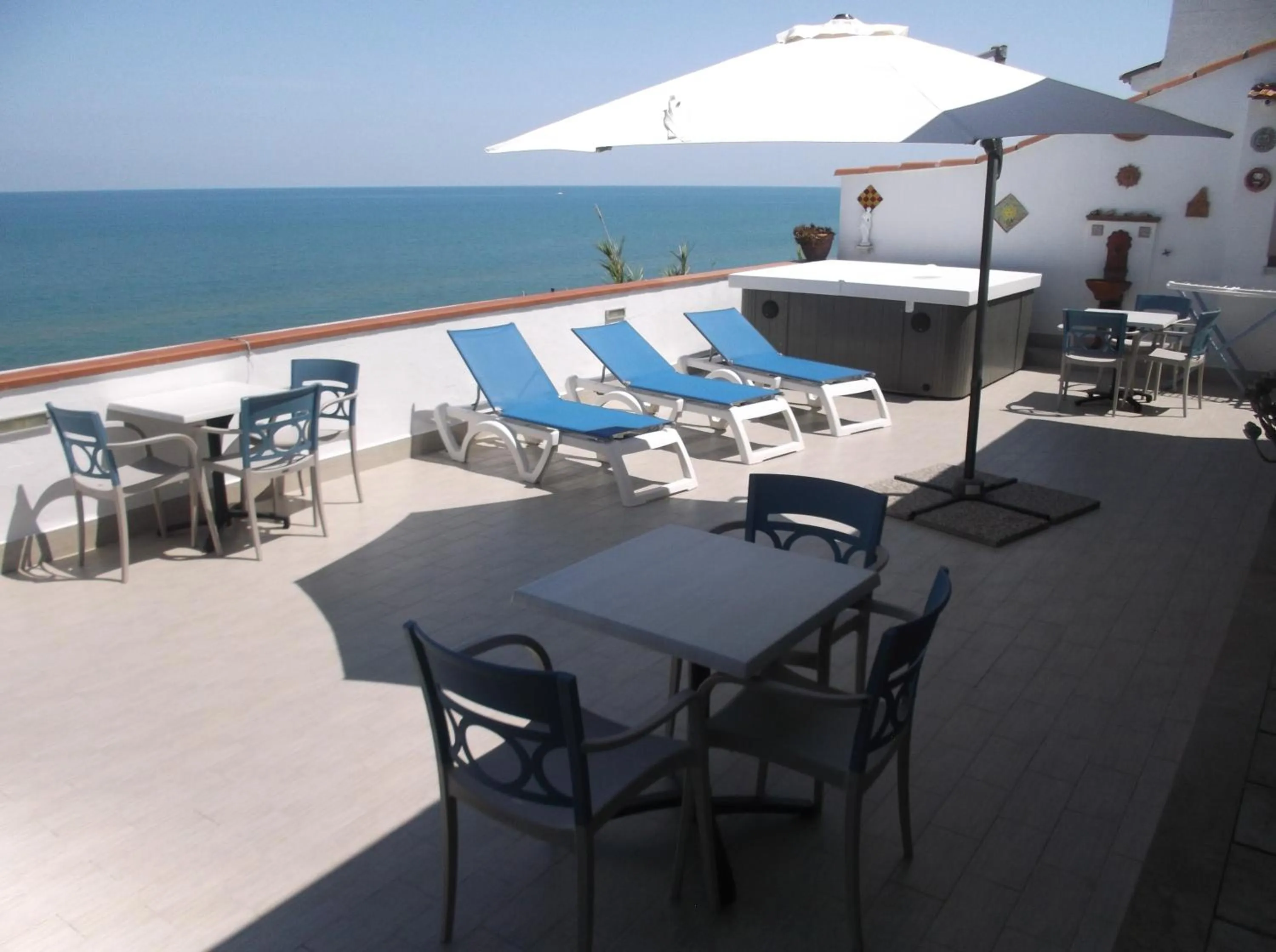 Patio in Affittacamere Murgenere