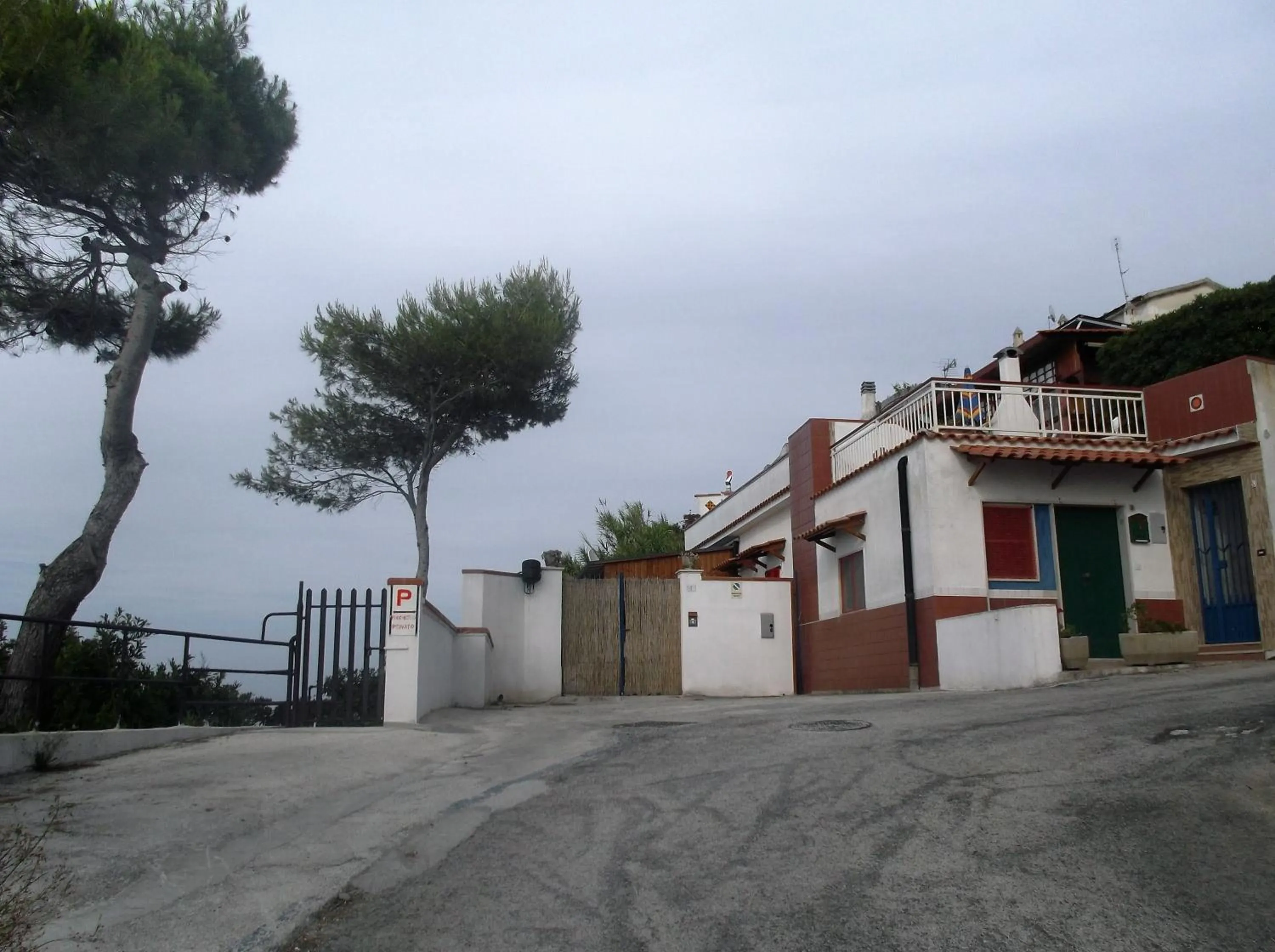 Facade/entrance in Affittacamere Murgenere