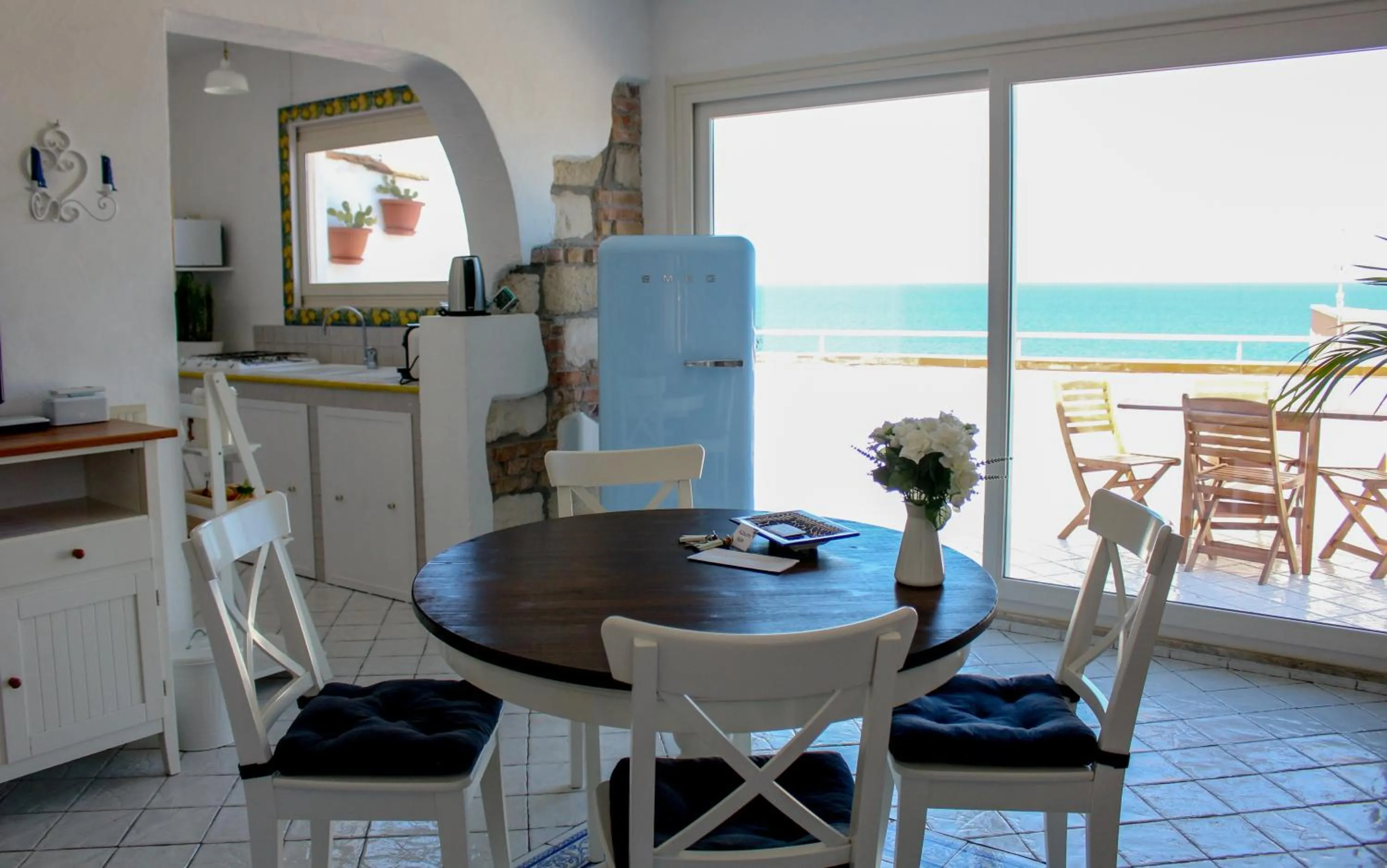 Seating area in Azzurro B&B