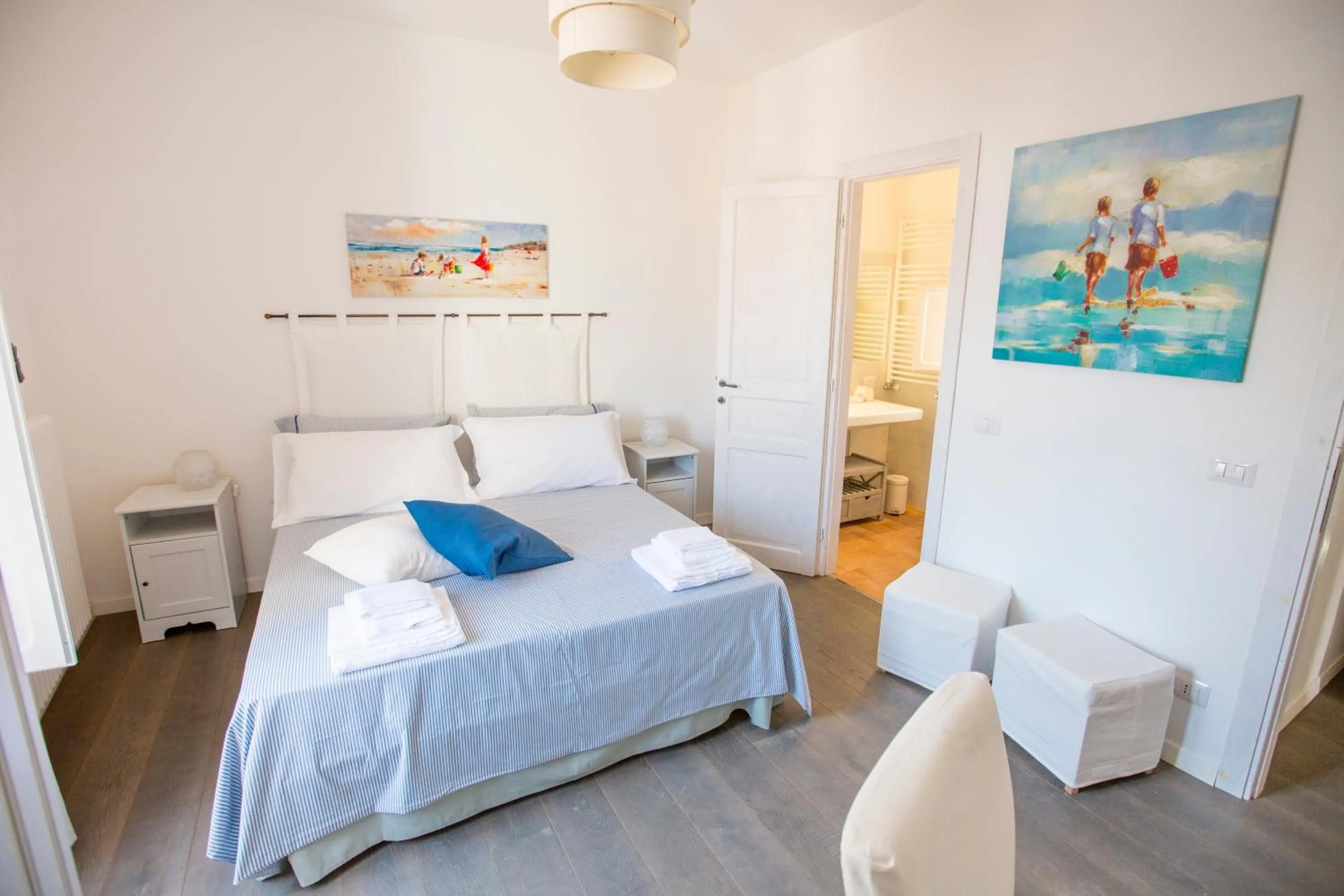 Shower, Bed in Azzurro B&B