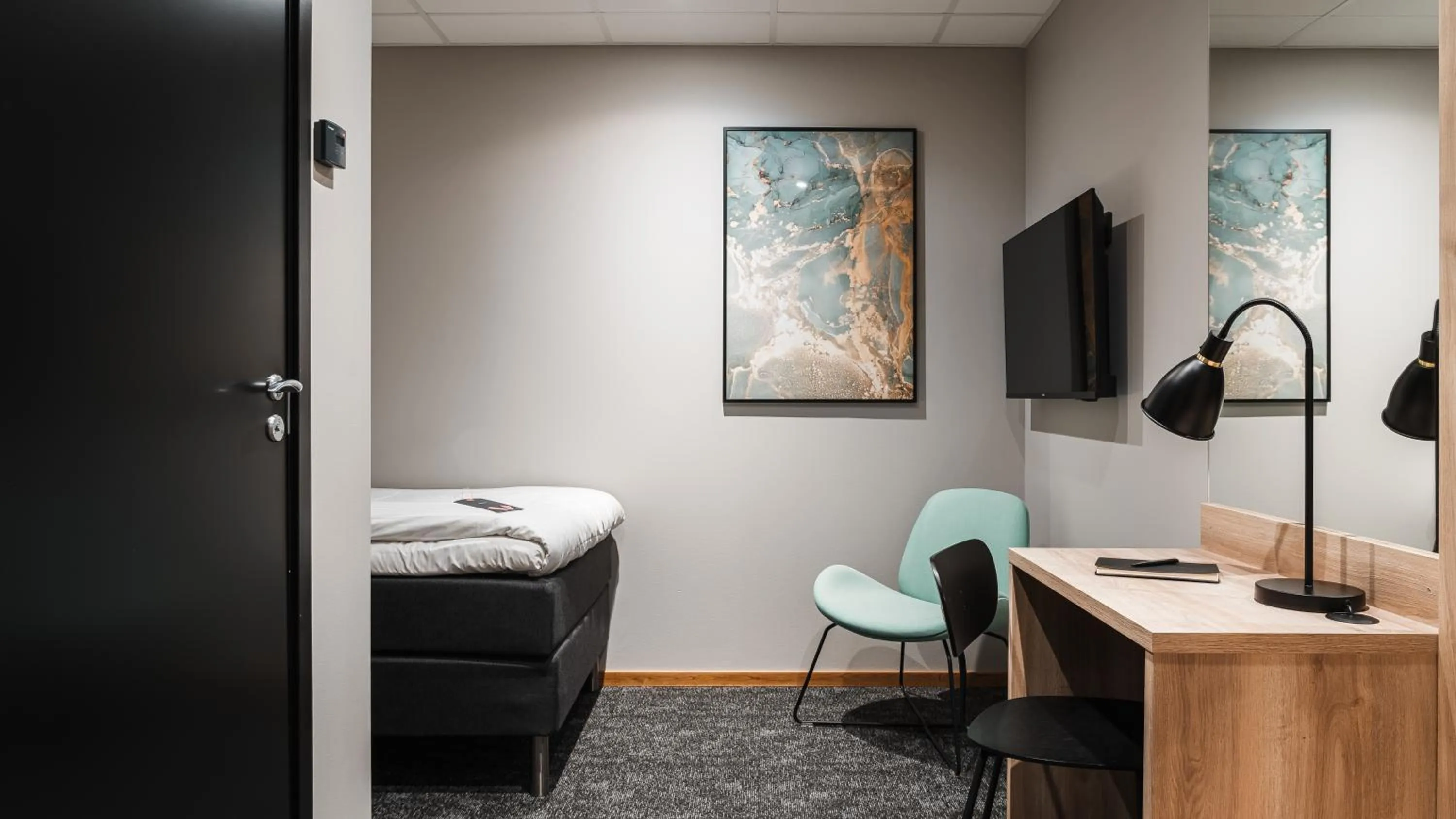 Bed in Comfort Hotel Skellefteå