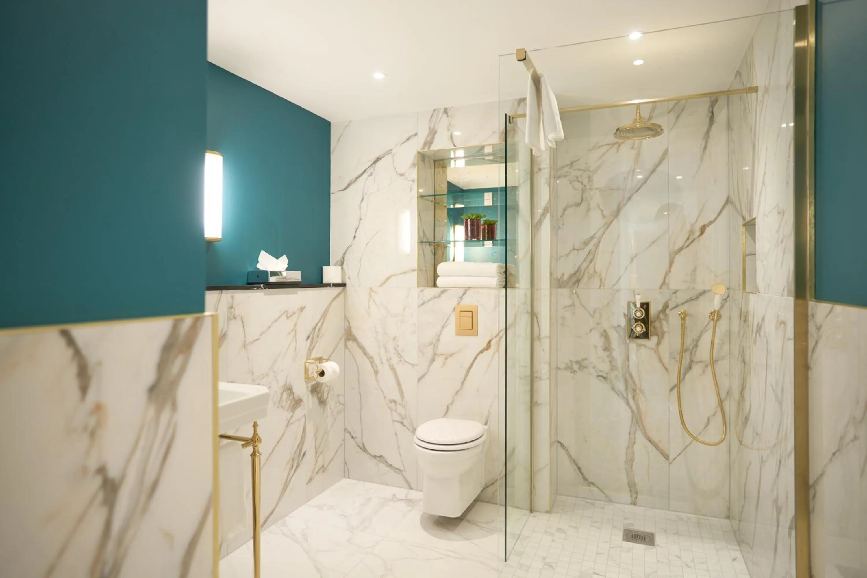 Bed in Imperial Hotel Cork City