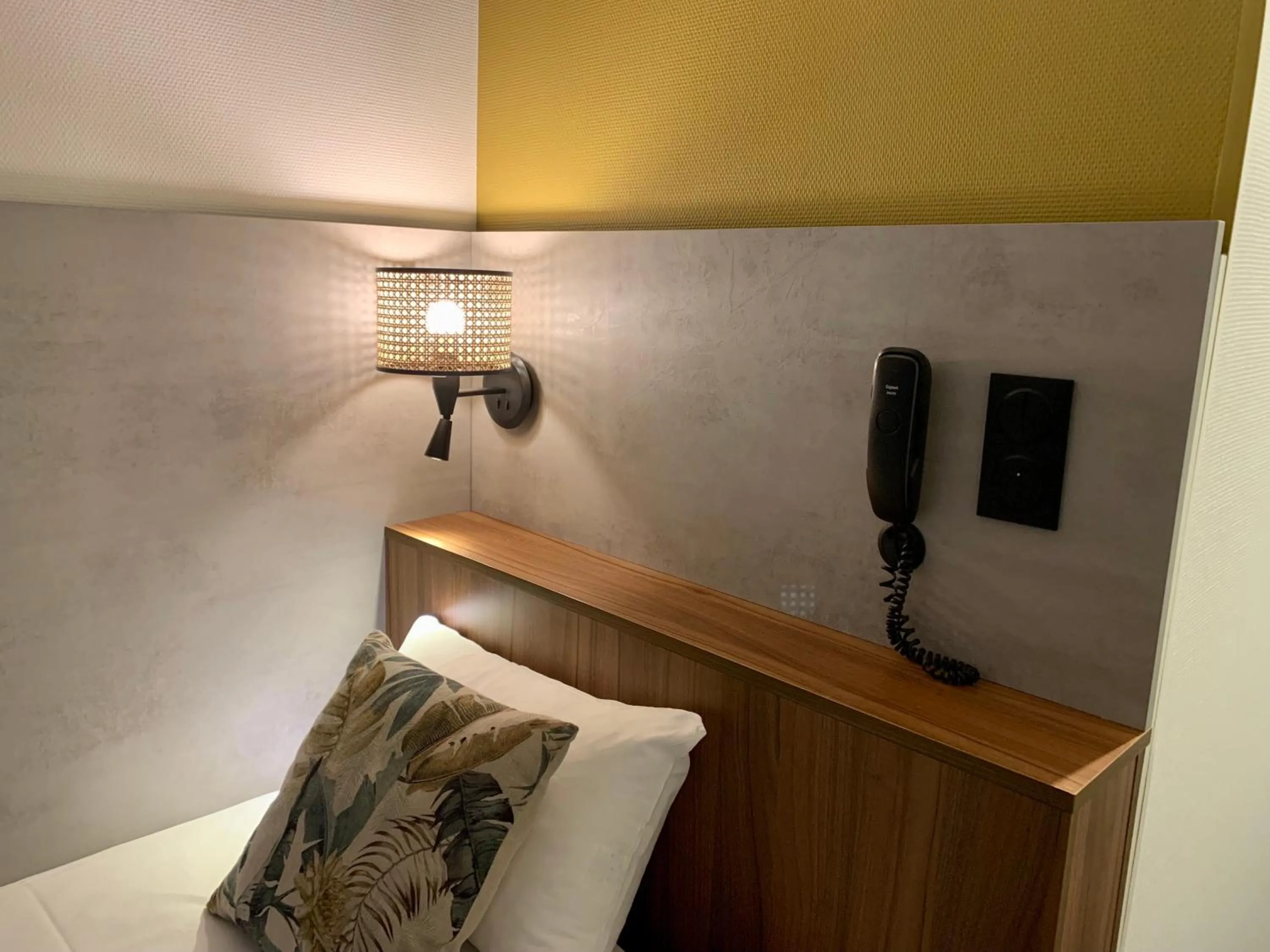 Bed in Hôtel Villa Berlioz