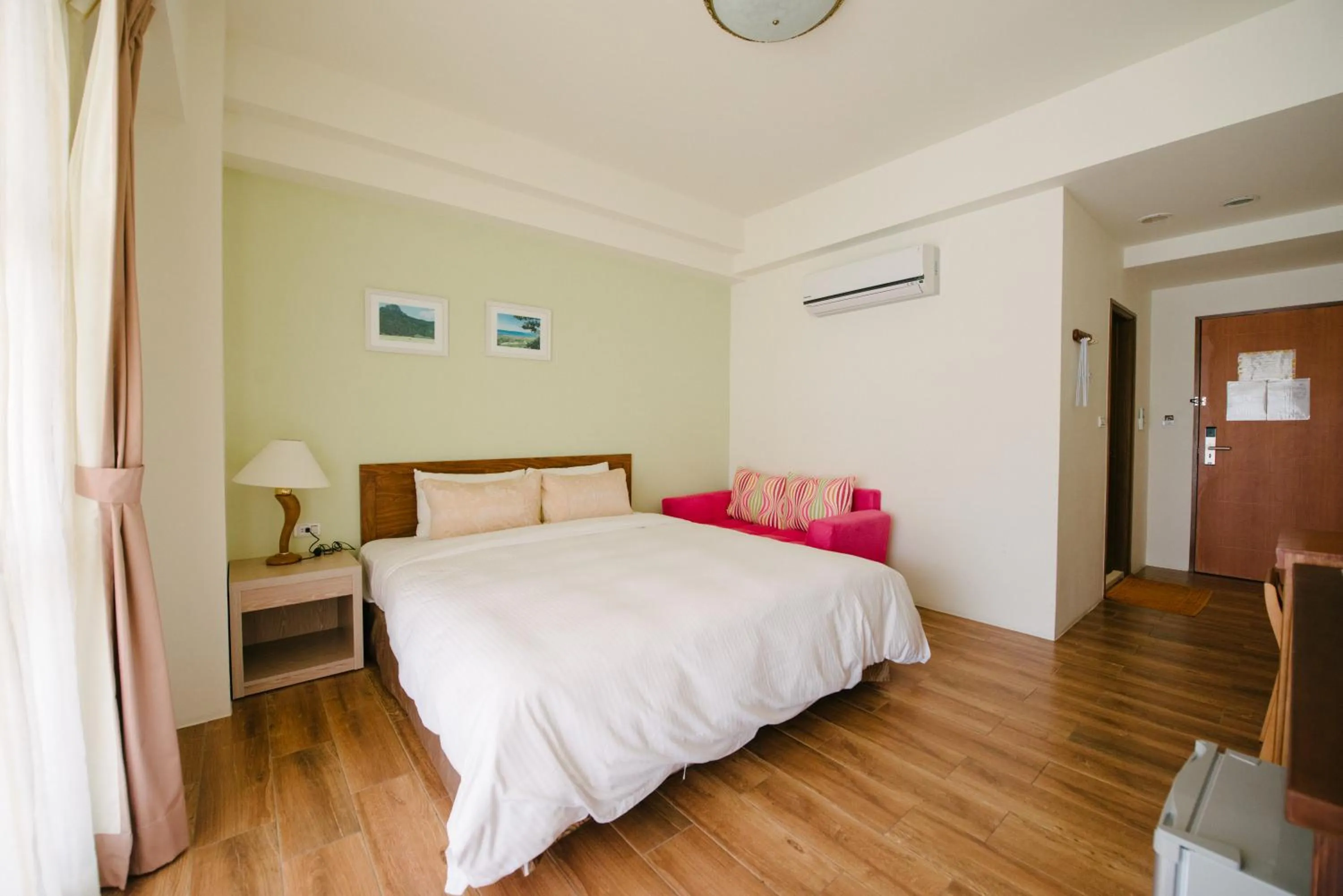 Bedroom, Bed in He Sen B&B