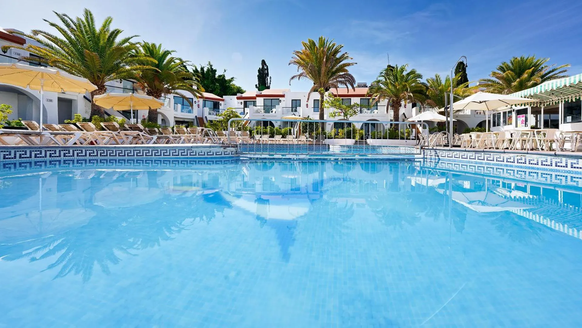 Ura Hotels Nido del Águila