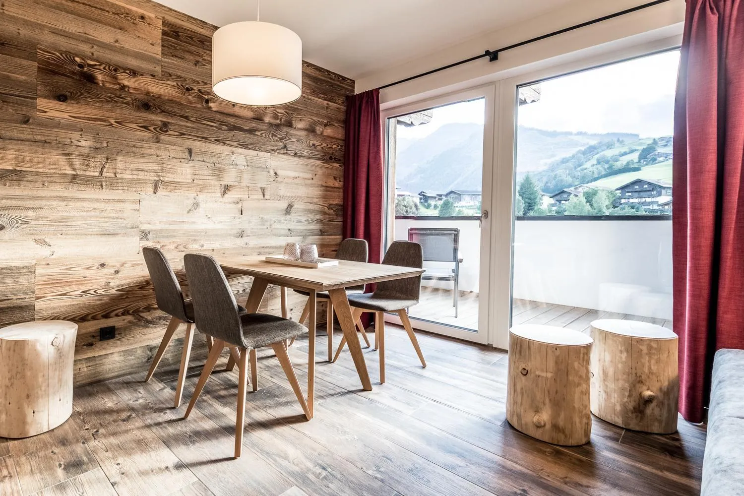 Photo of the whole room in die Schneiderei