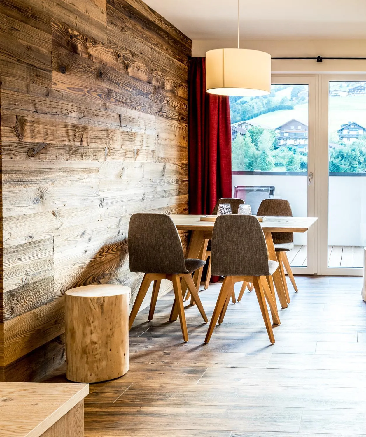 Decorative detail in die Schneiderei